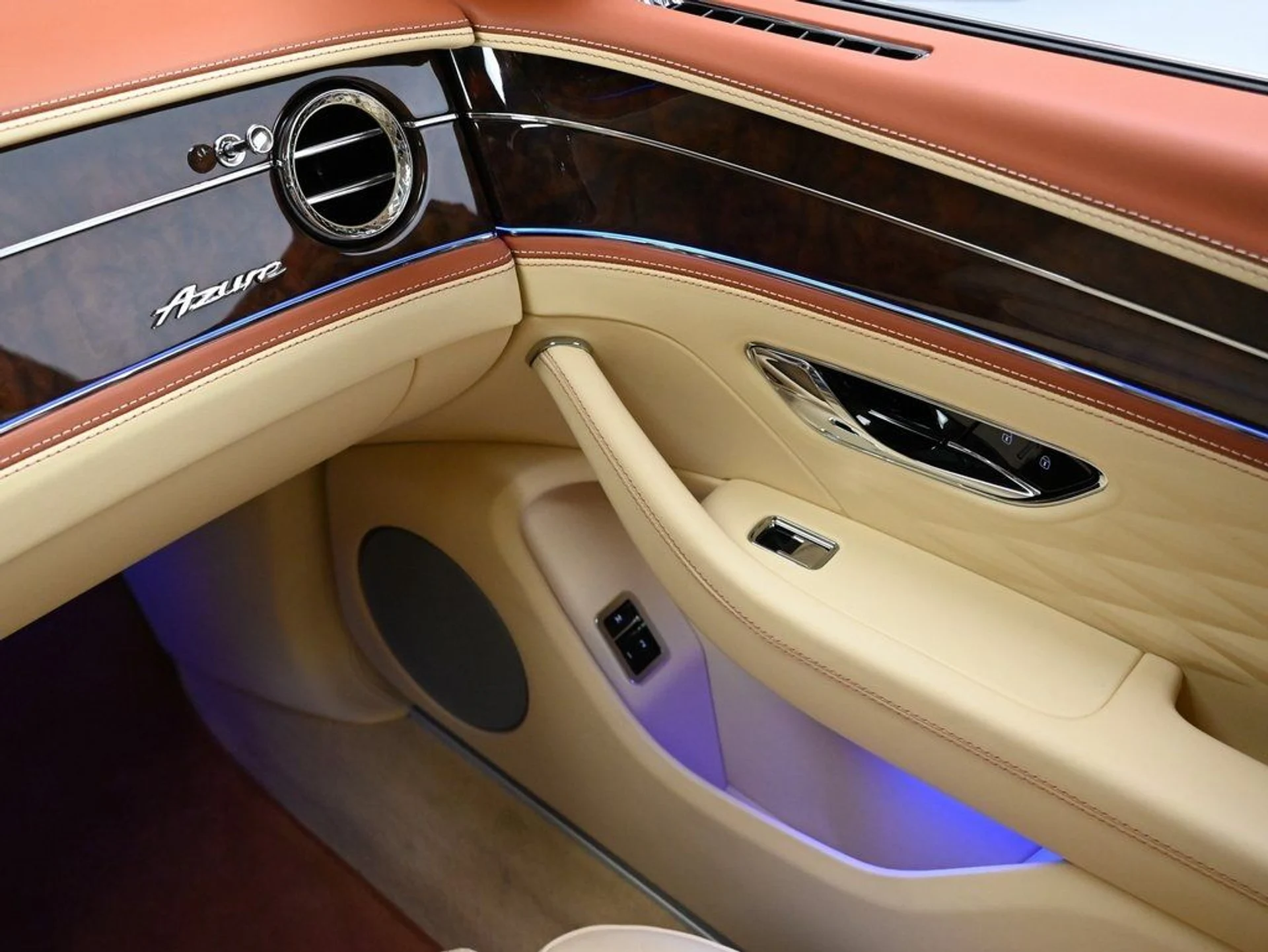 mph017_2659414981_4f8c7b6d178696facdd1aa440732406b_bb994b506a