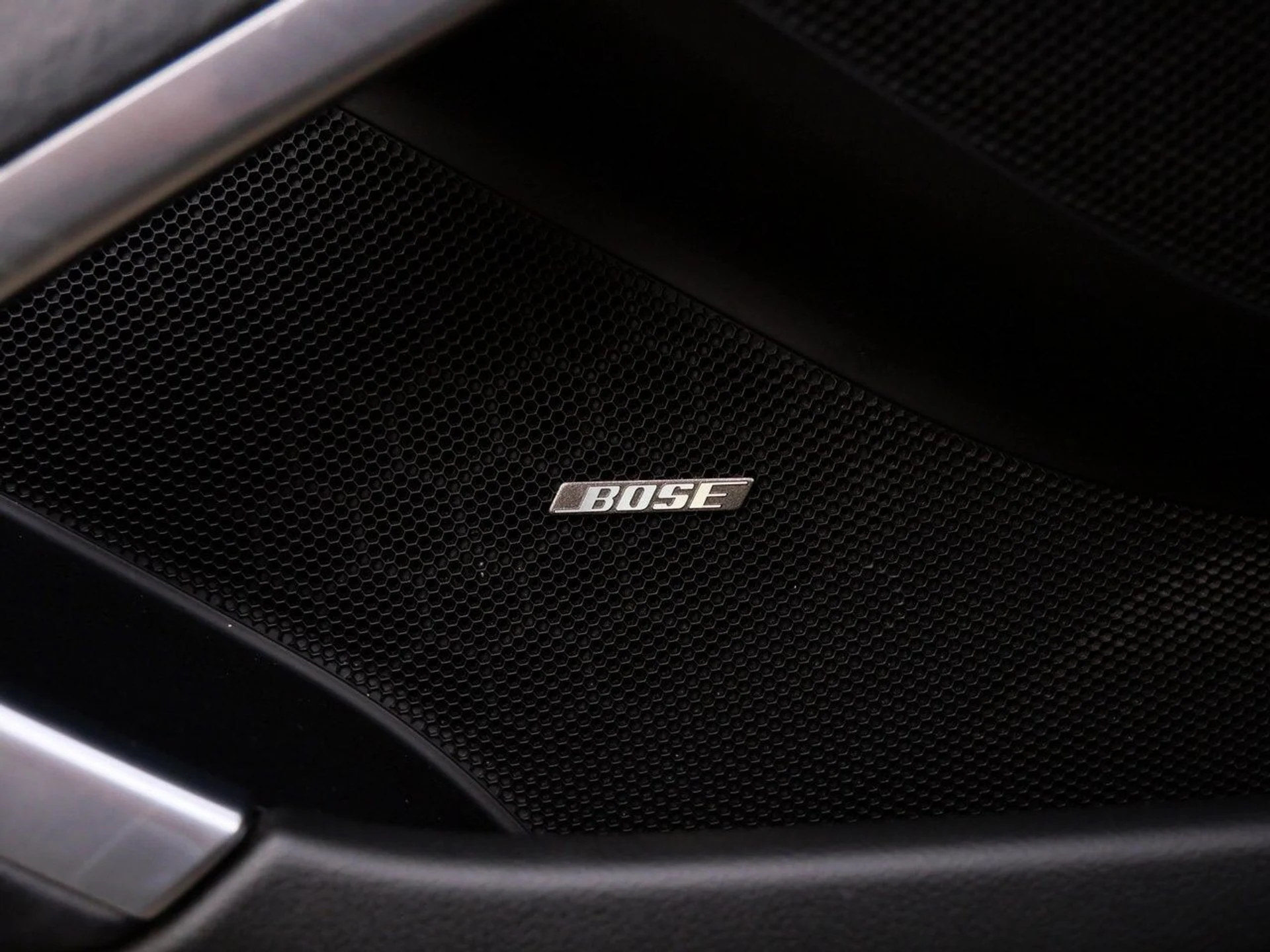 mph017_2680892173_036f2c15cb78ca9fd902836c6d9bc3b0x_064857bd18