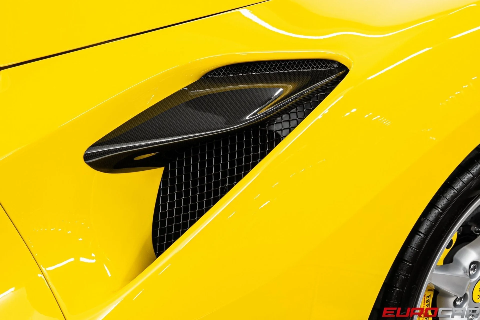 mph017_2692353285_image_18_2bba77e52c