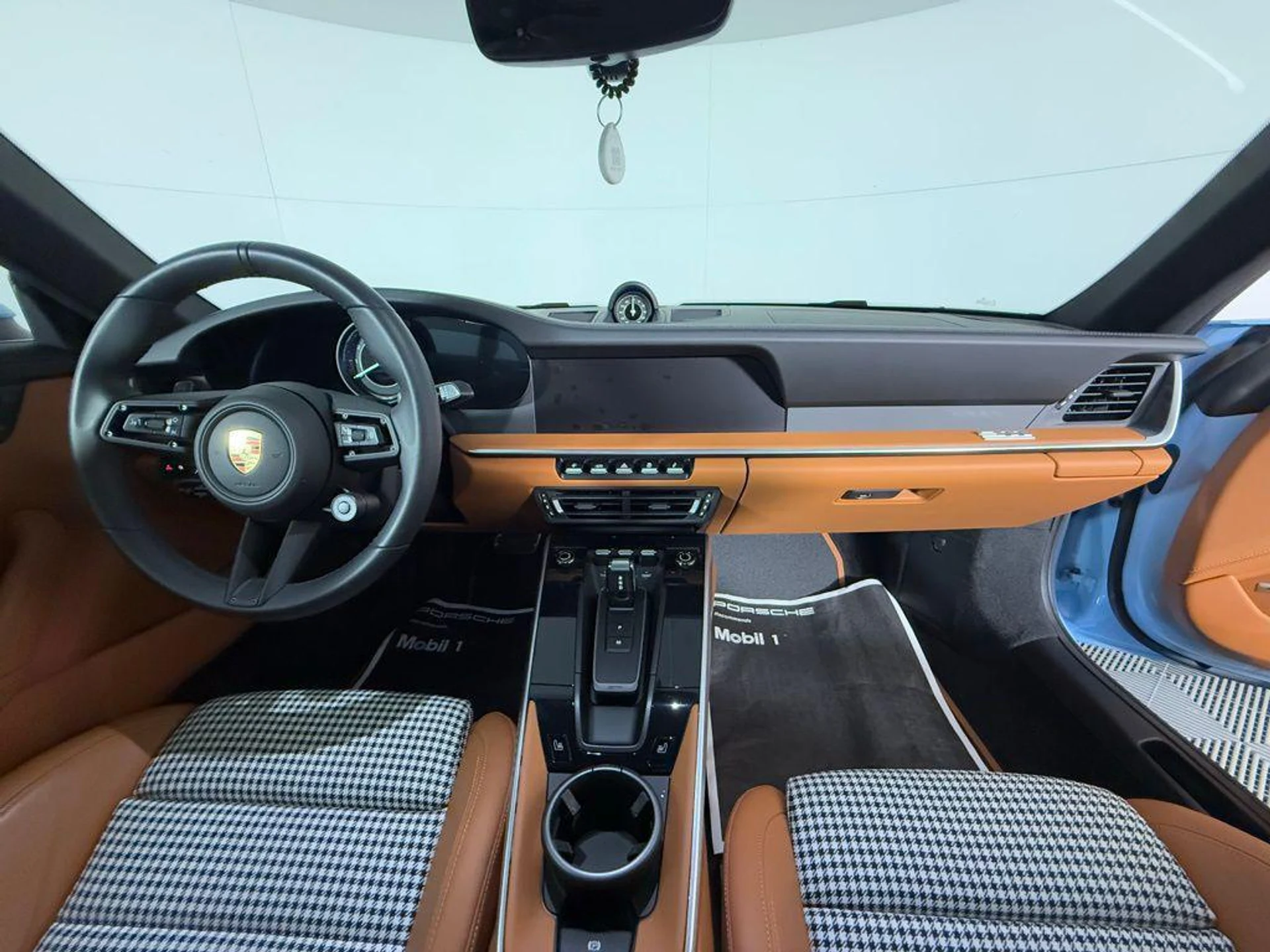 mph017_269297871_wr5_I1jptty35b_KZ_Dfa7_Q_Zg_La2w_29bd27000d