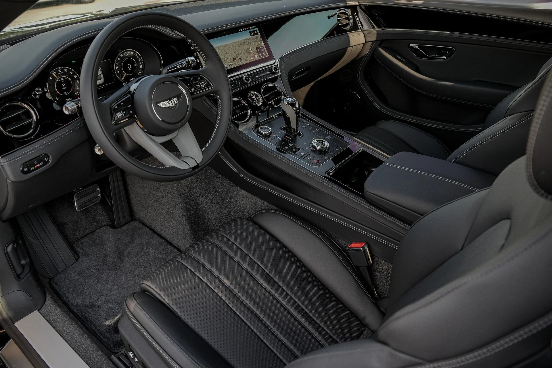 mph017_2693781982_Hi_Tech_Luxury_Imports_LLC_SCBCP_2_ZG_5_TC_023736_image_17_6c6921ff8c