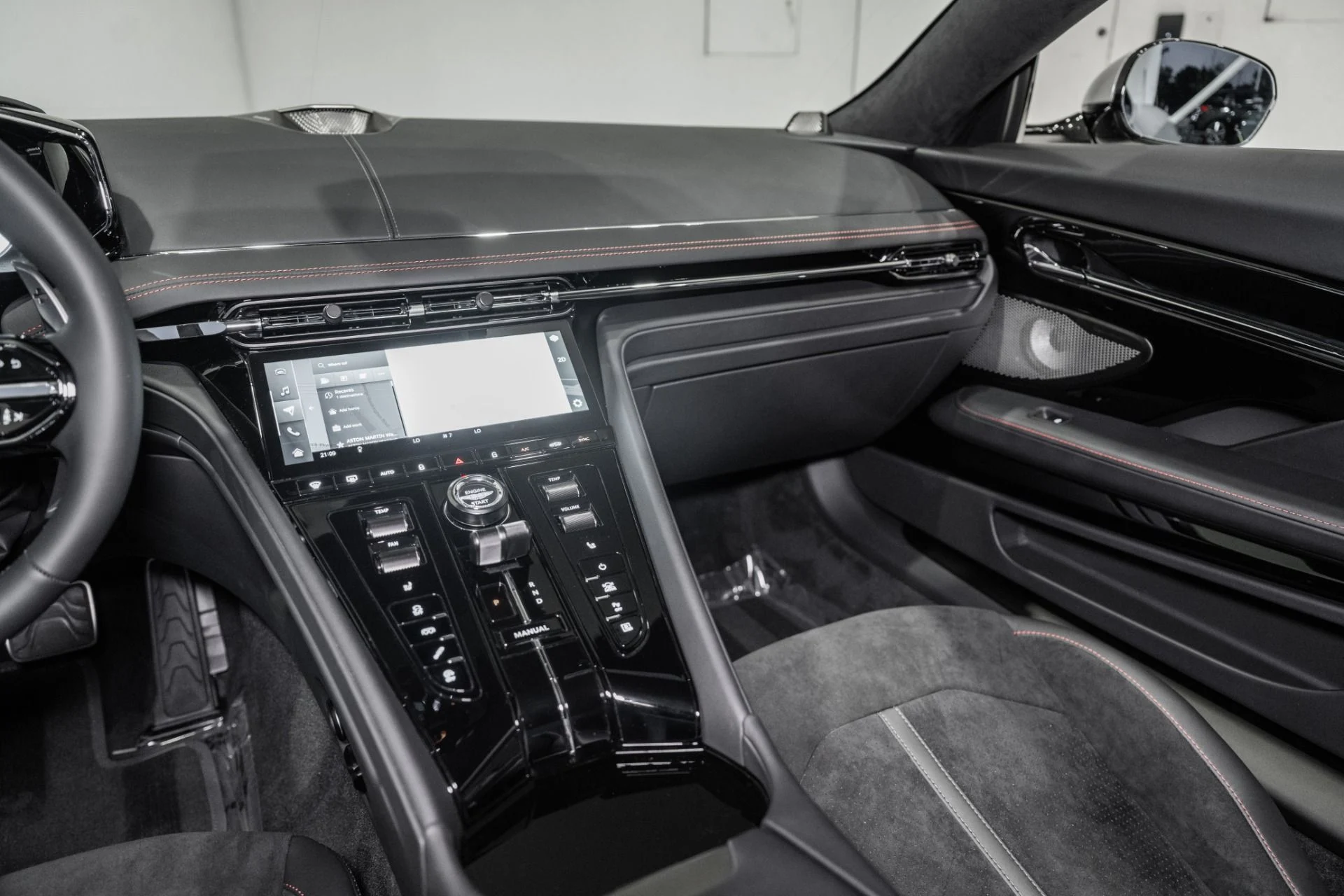 mph017_2695254423_New_2026_Aston_Martin_DB_12_S_1783088836_194de45d65