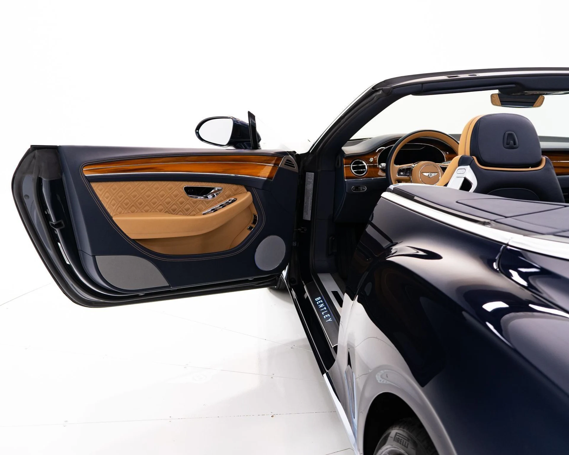 mph017_2697913558_8ceea23352461c5010f7ea1a11678c7b_d49ffd8e6a