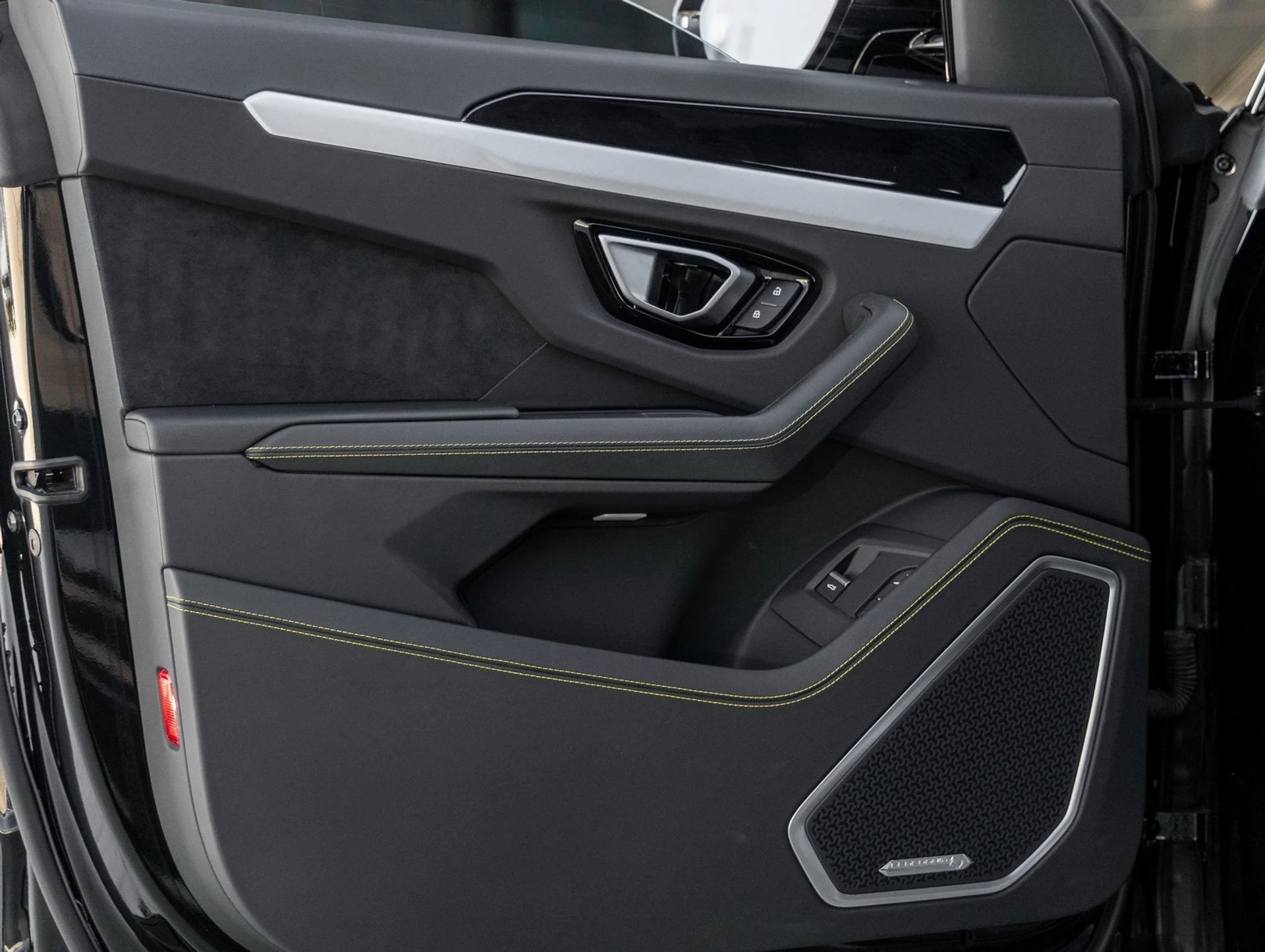 mph017_2700423622_18_22c56632c8