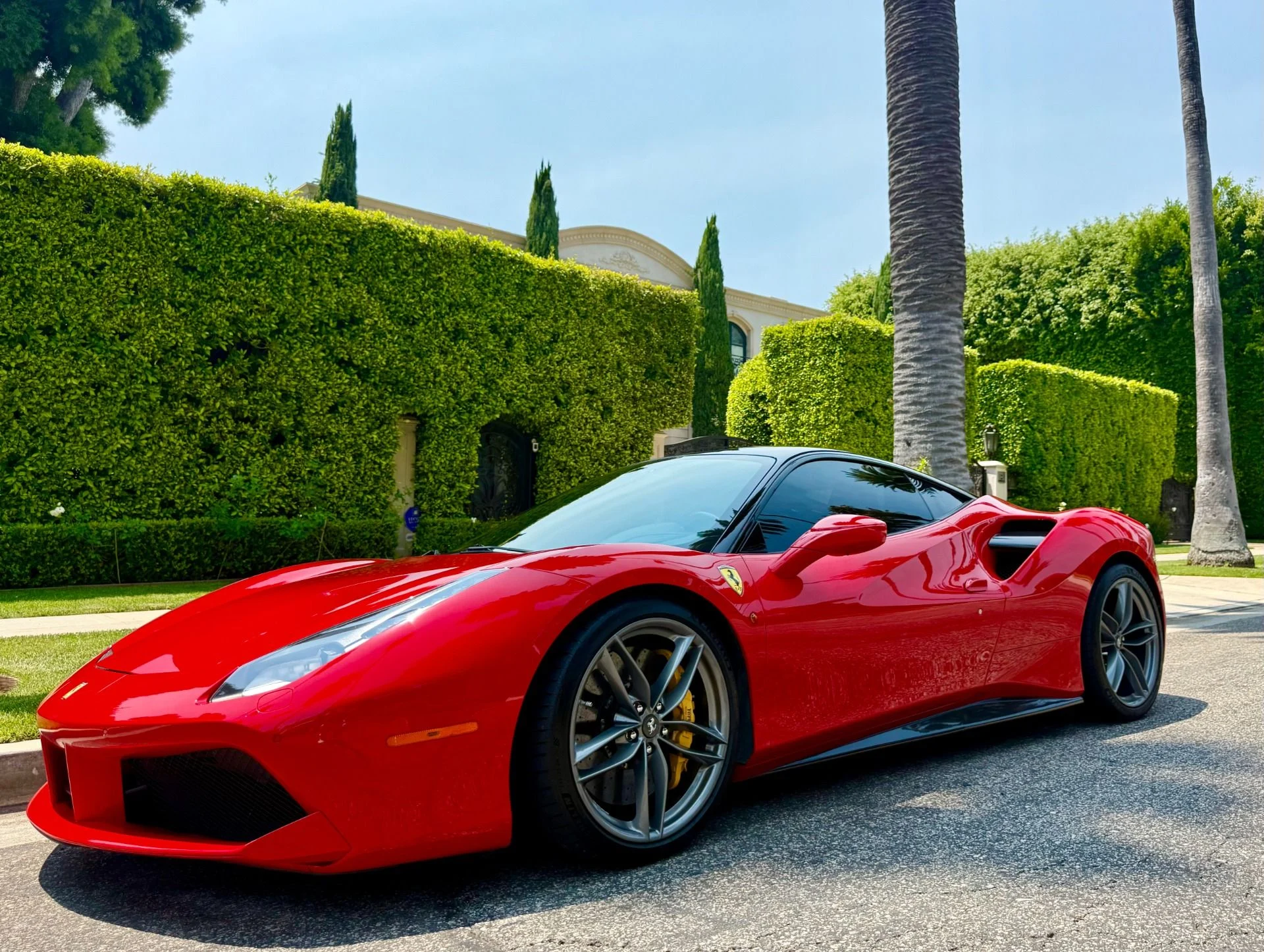 mph017_272114713_Used_2016_Ferrari_488_GTB_1757699344_bdbae4b8be