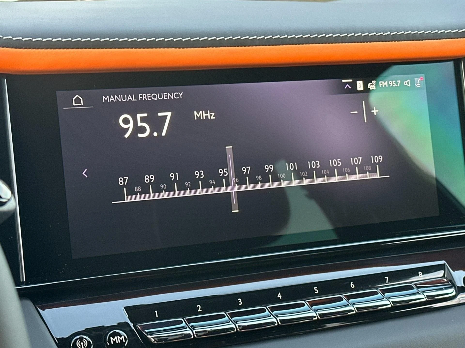 mph017_2726653749_New_2026_Rolls_Royce_Black_Badge_Cullinan_1764949804_71cce22f62