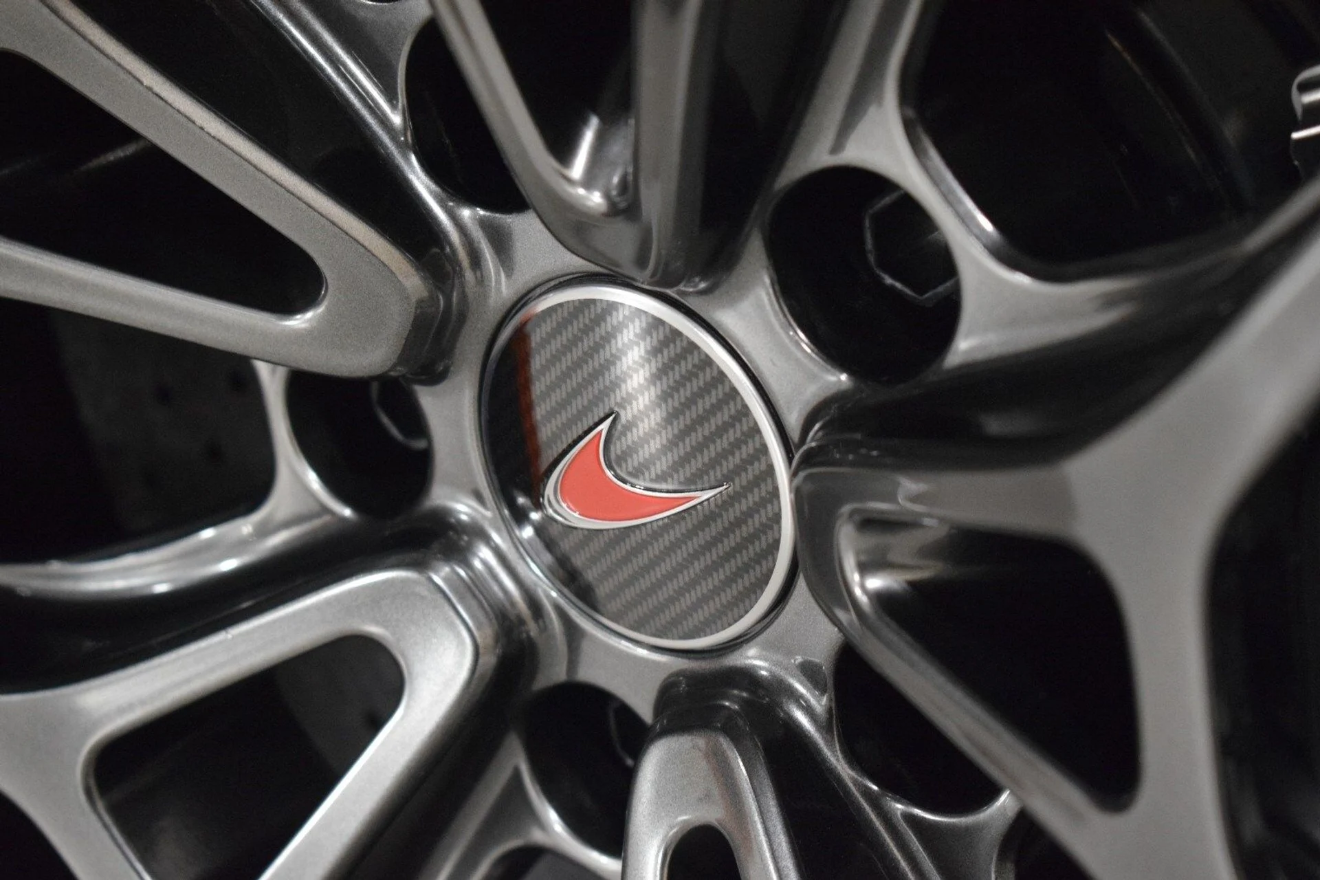 mph017_2727833581_c19e2440ace034ebda649c19215ba070x_e2d300c978