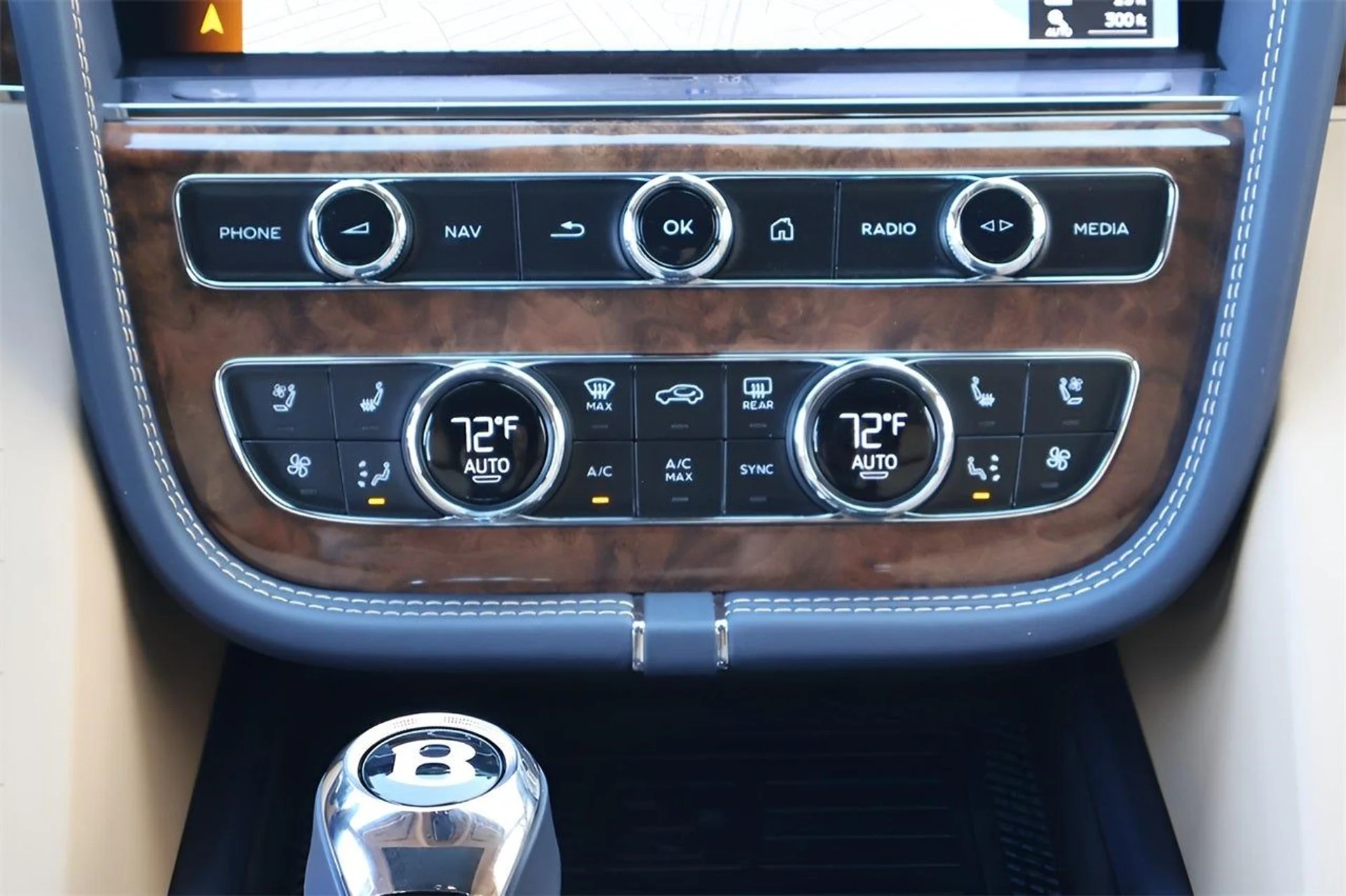 mph017_2729143169_18_24c271270f