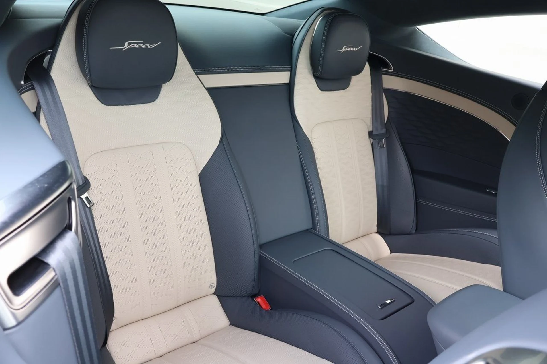 mph017_2735814934_18_63e5ae885d