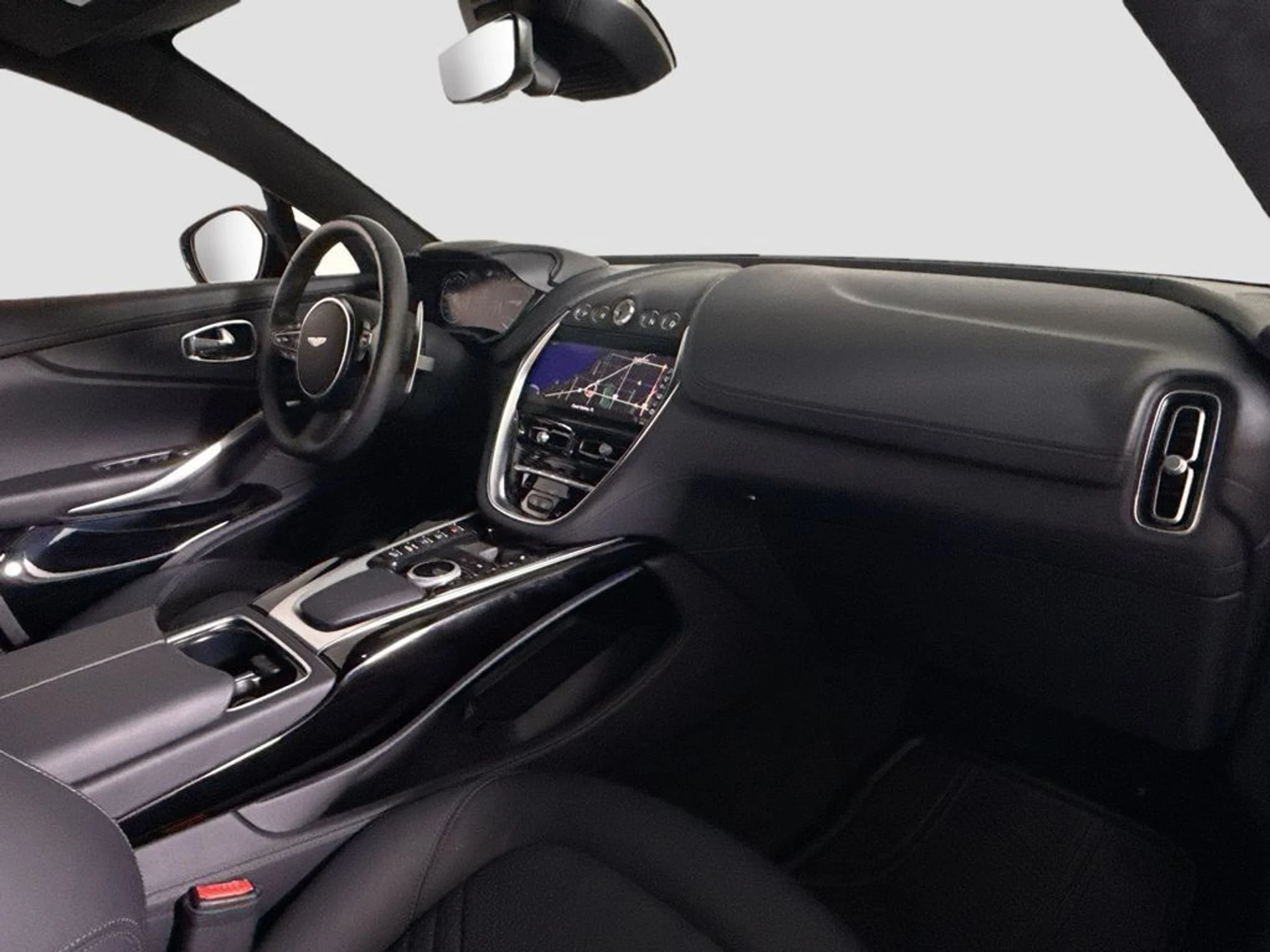 mph017_2754680201_used_2024_aston_martin_dbx_550_11350_23055053_18_1024_fbef6389f4