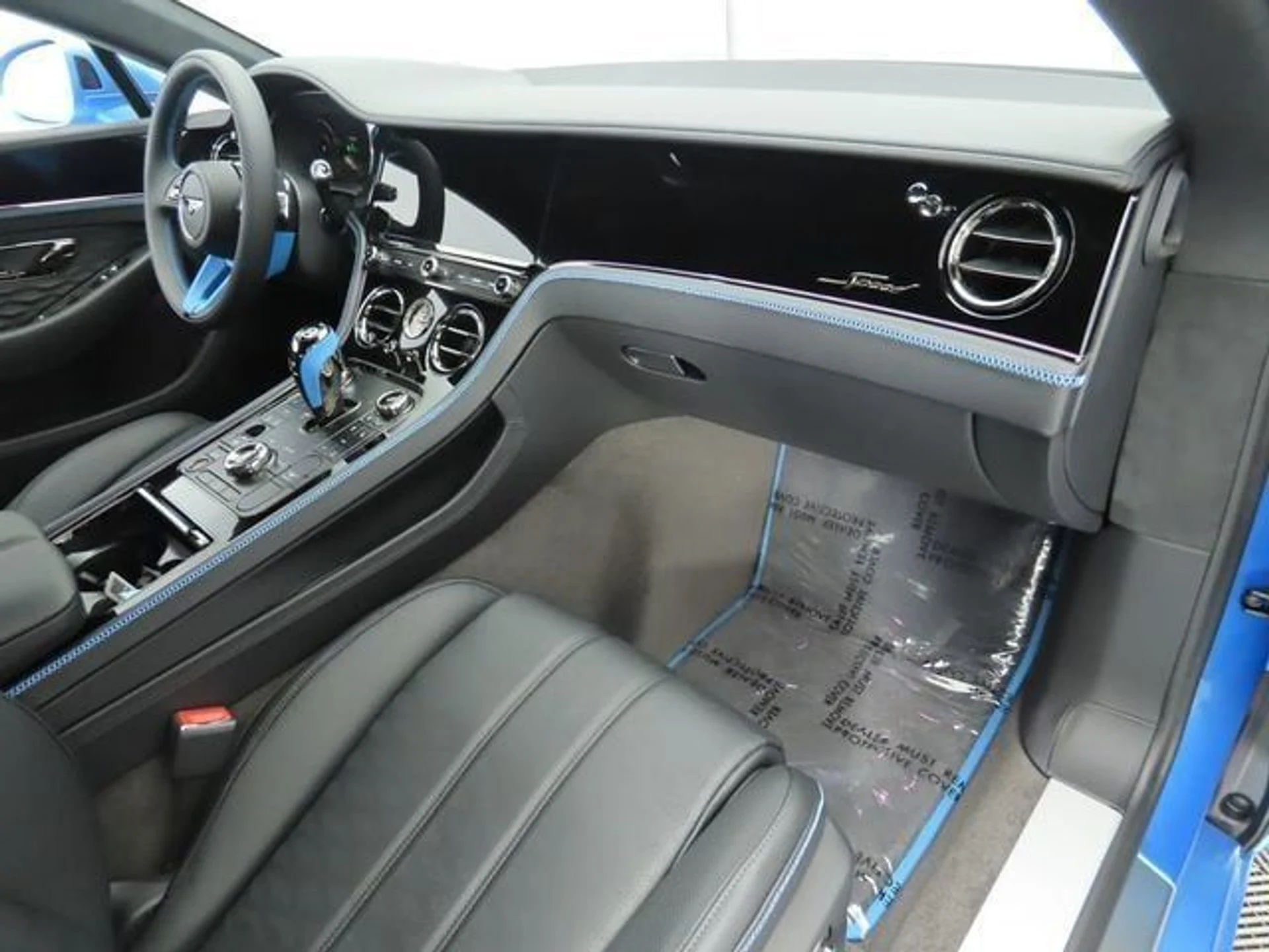 mph017_2755038345_new_2026_bentley_continental_gt_speed_8119_22950937_18_640_40fb933c5a