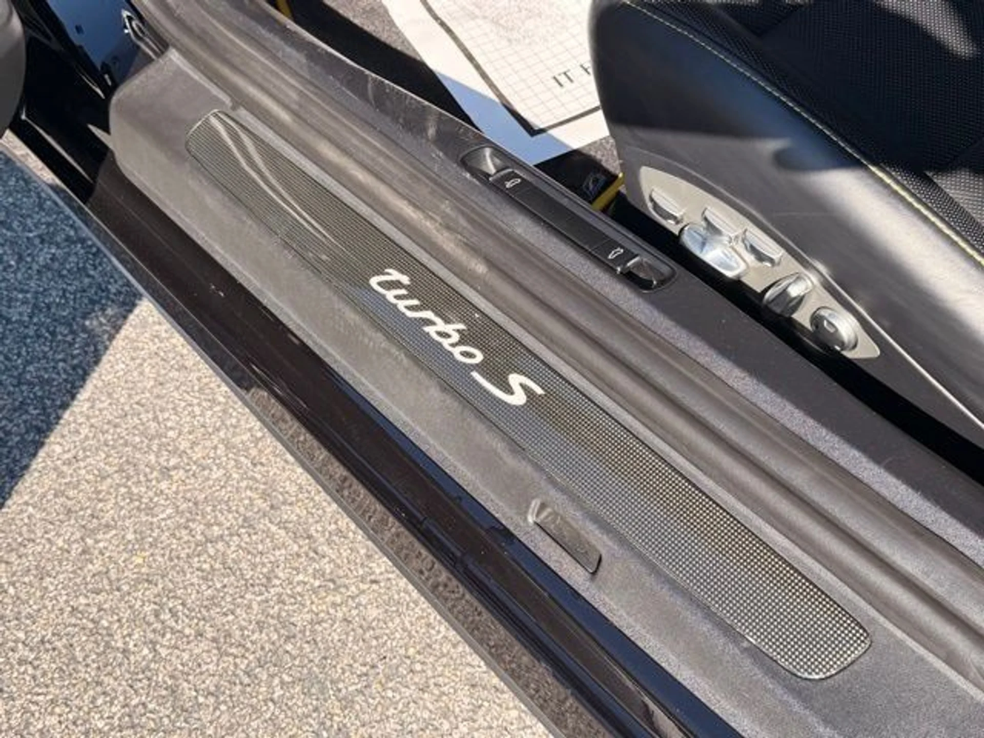 mph017_2755888826_87b071cb62536d5eb1c975e75401a8f6_808b6ddf90