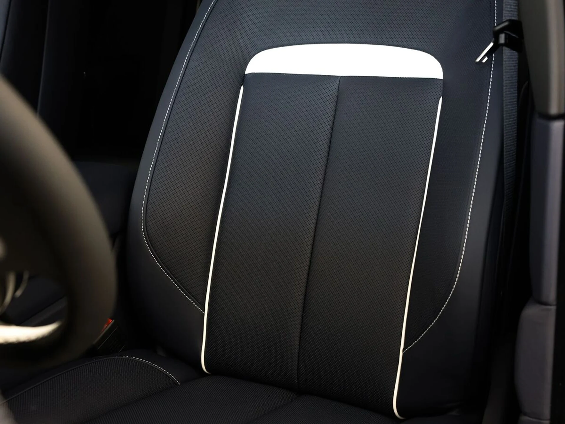 mph017_2756194708_59twtit9w8r4z4rjbgvy915u4bps_1f97d10ca4