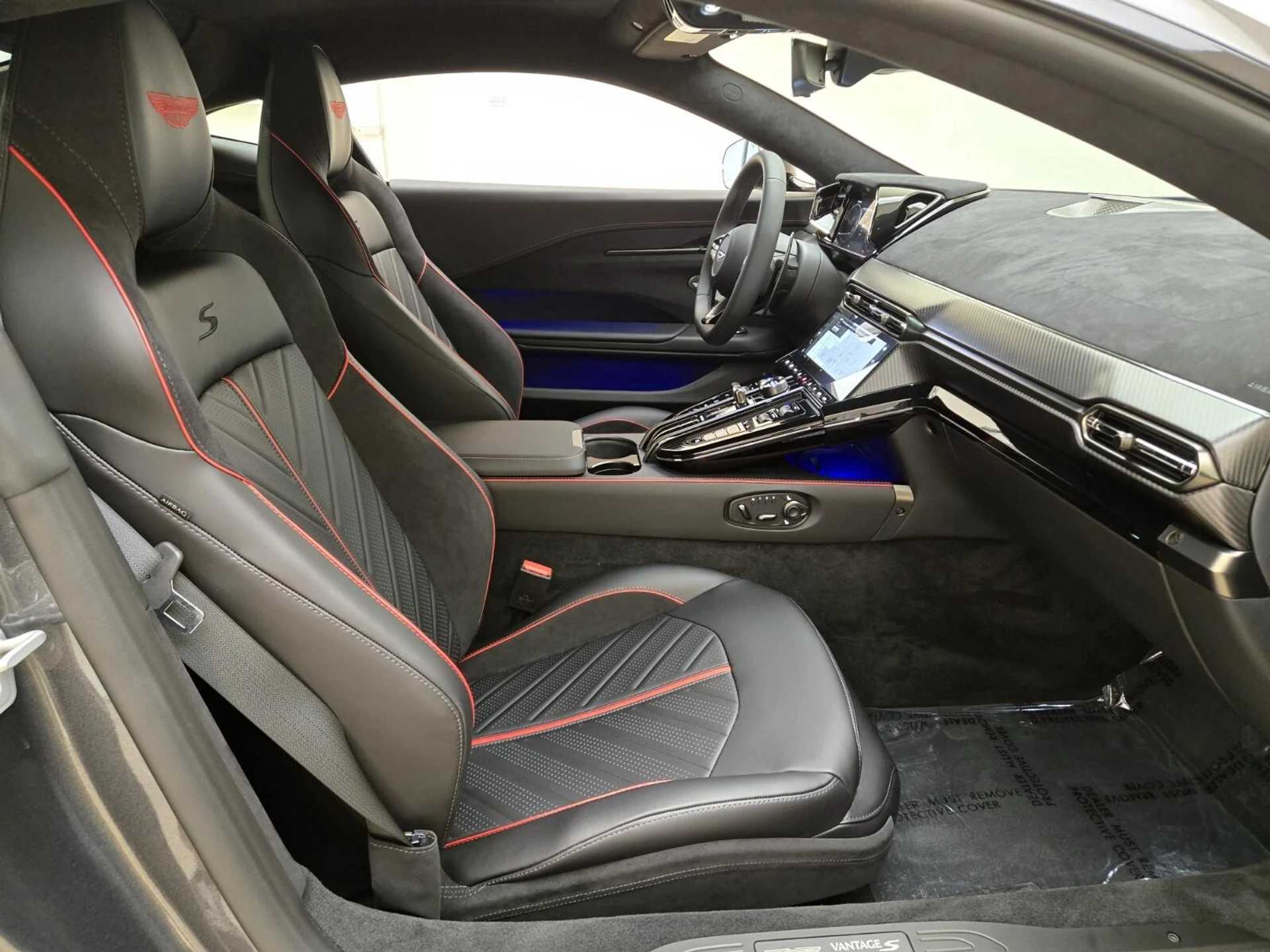 mph017_2770627209_New_2026_Aston_Martin_Vantage_S_1786166338_64f3ab4ae0