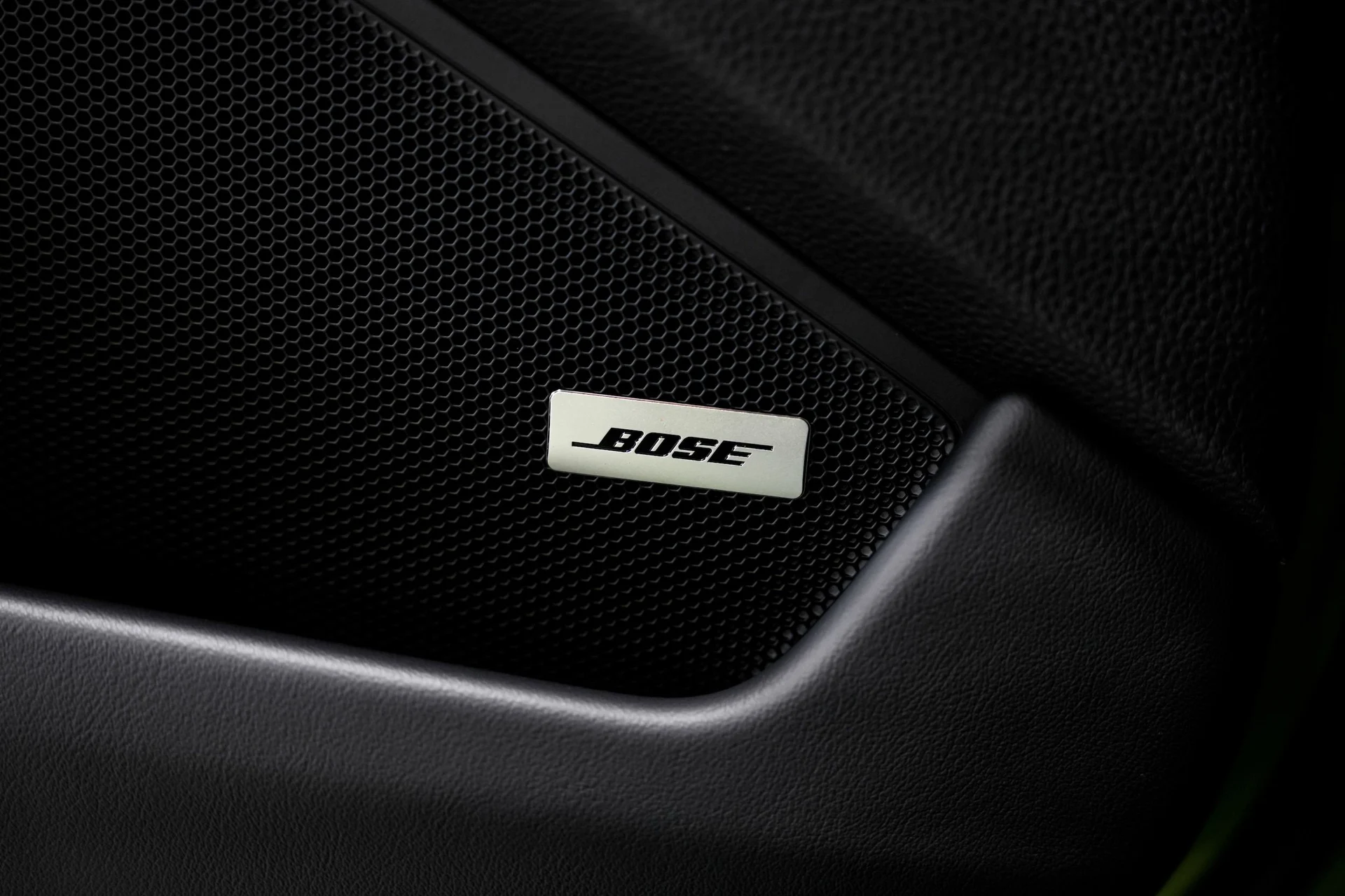 mph017_2775436570_83769db0fd35ef829e96185723cde6abx_84dd136694