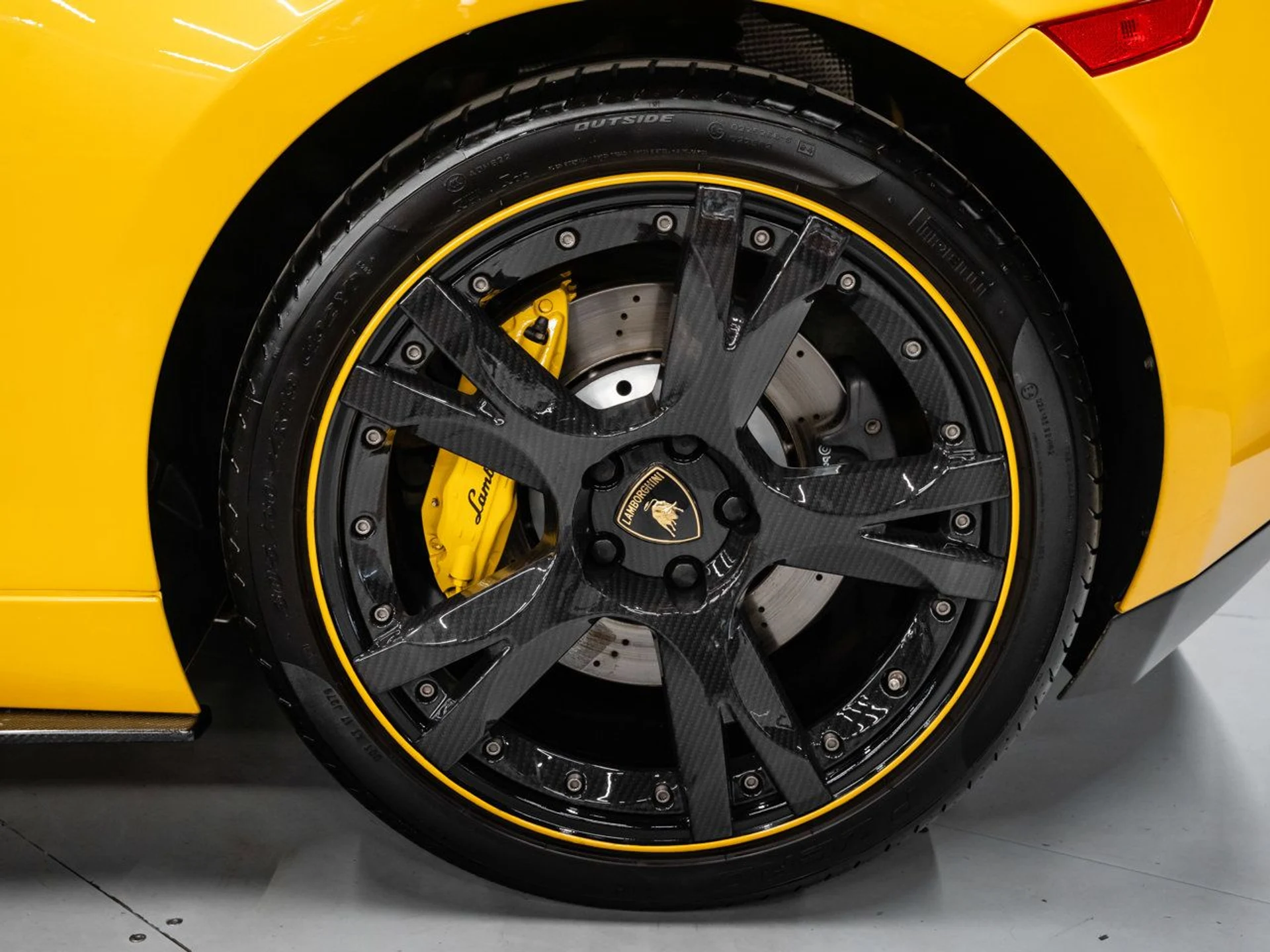 mph017_2780656194_lamborghini_gallardo_2006_07e0176999