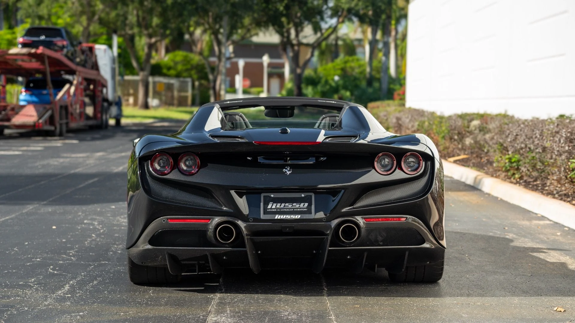 mph017_2783933925_Used_2021_Ferrari_F8_Spider_1753198397_3307d952e2