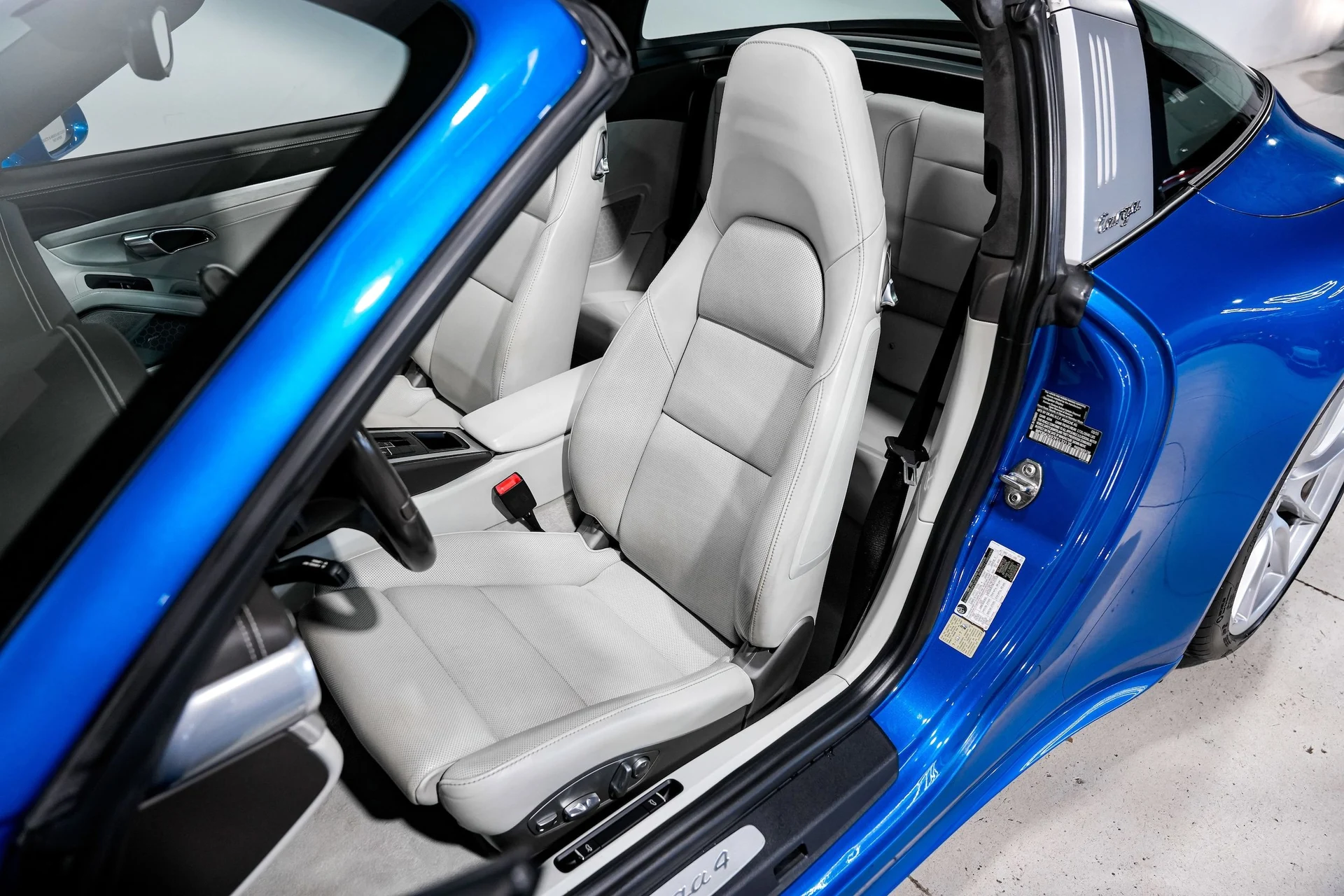 mph017_2785732570_e026548c0033c838ad71e29c46f00a0dx_a31d9c6128