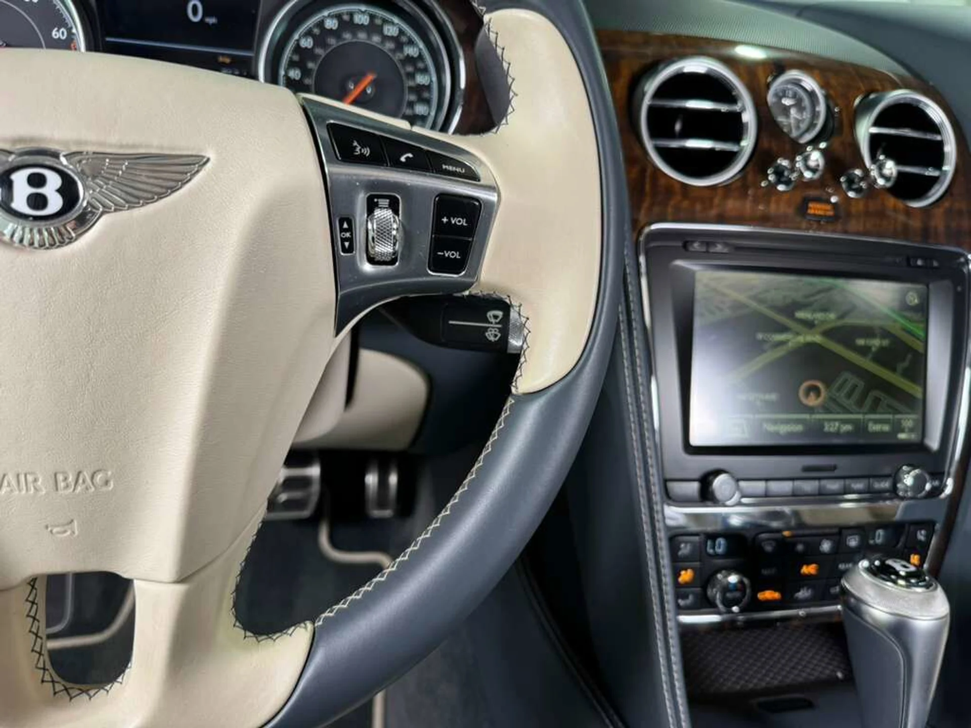 mph017_2787127192_e4202b10011ba387f03fca28827882f0_e44326a1fb