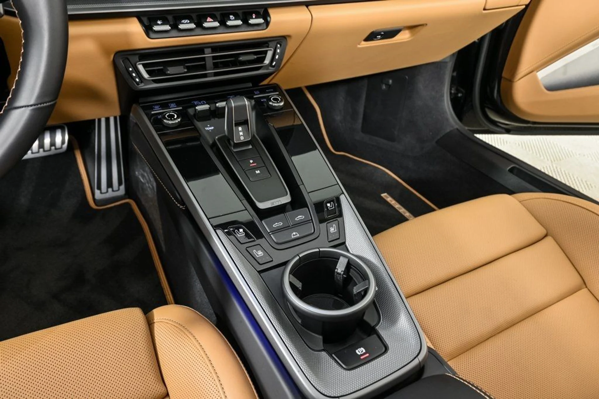 mph017_2788523219_c268a3e2a22c16482e16b3afa1198737_7564633664