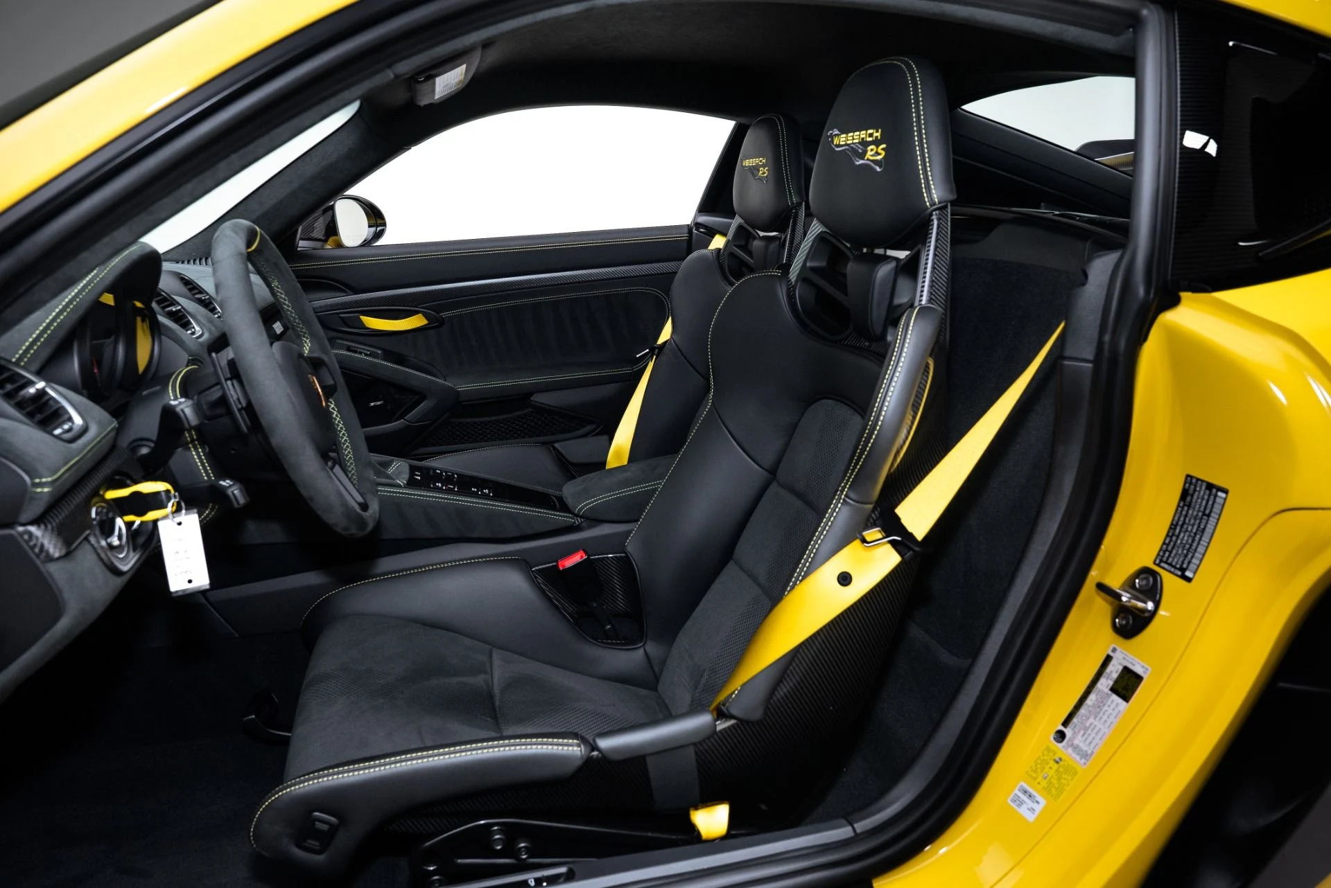 mph017_2790821286_Used_2024_Porsche_718_Cayman_GT_4_RS_1775511445_8d2c2d0299