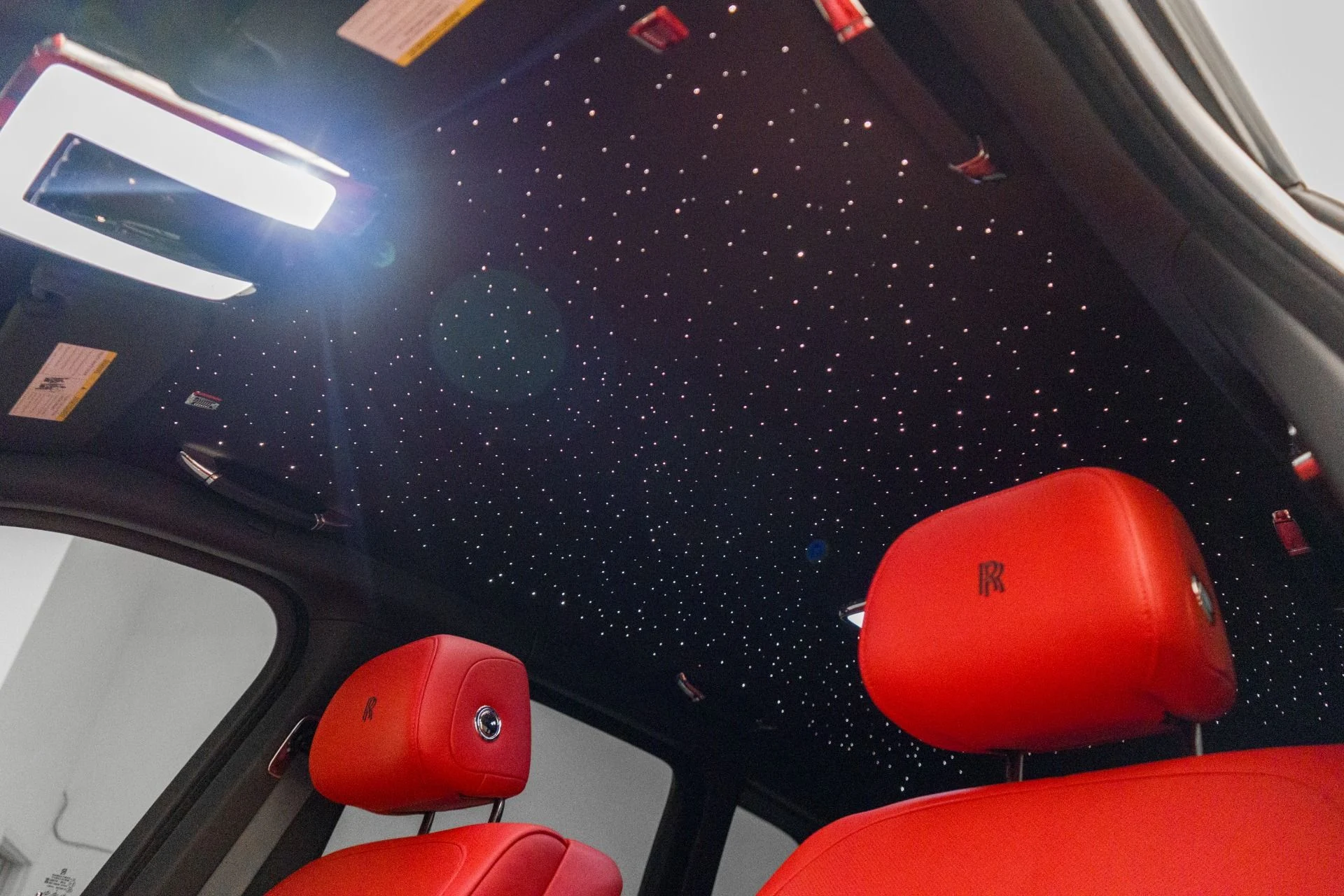 mph017_2803152168_Used_2024_Rolls_Royce_Cullinan_Shooting_Star_Headliner_Picnic_Tables_Low_Miles_1772230993_32eaa8e6c6