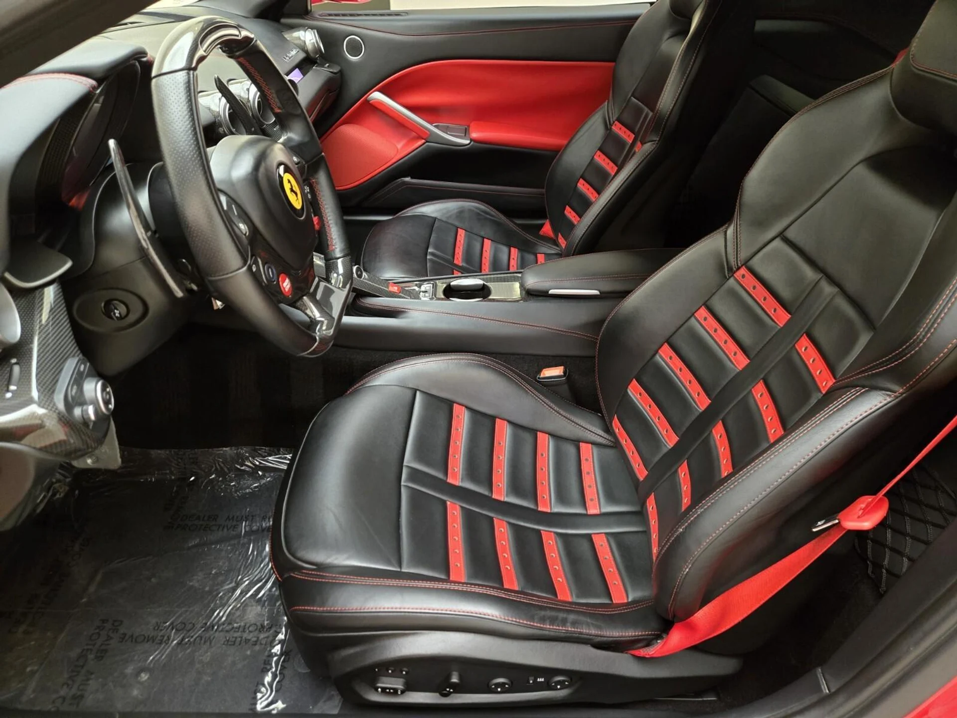 mph017_2806932001_Used_2016_Ferrari_F12_Berlinetta_1760770831_a084ad889c