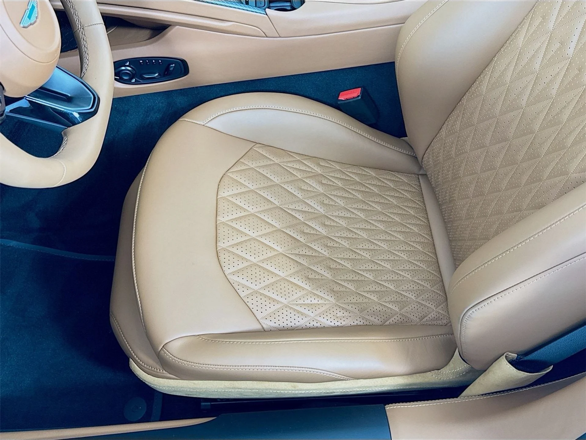 mph017_2809158326_b5d1a4bea9db79c4eea698e49a34b968x_1b3b865226