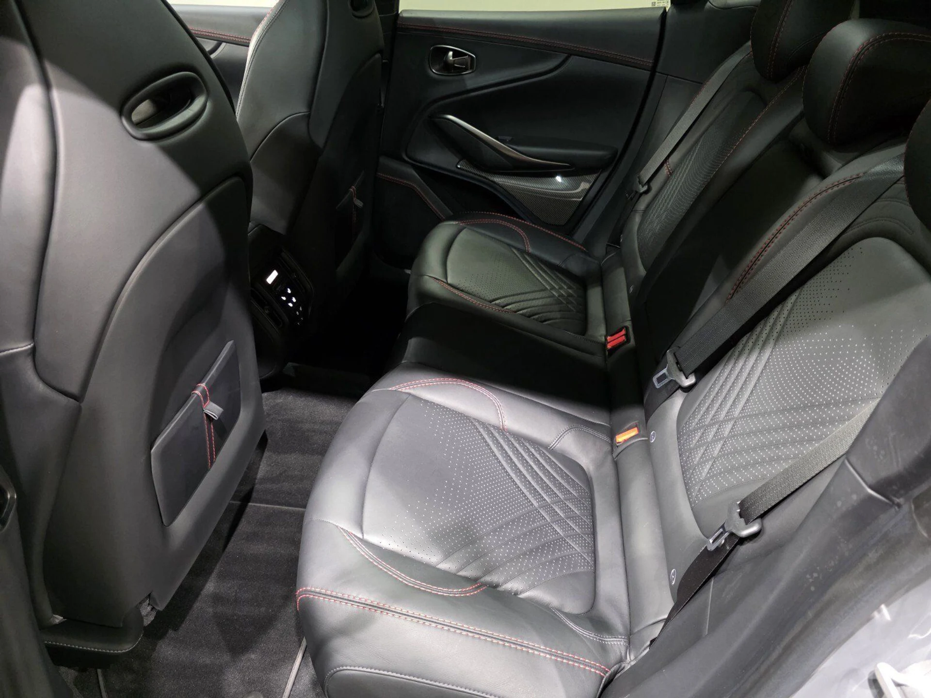 mph017_2823396432_5eb969b083e1fd3a8d5aa3f8fb0710b2_1618533a7c