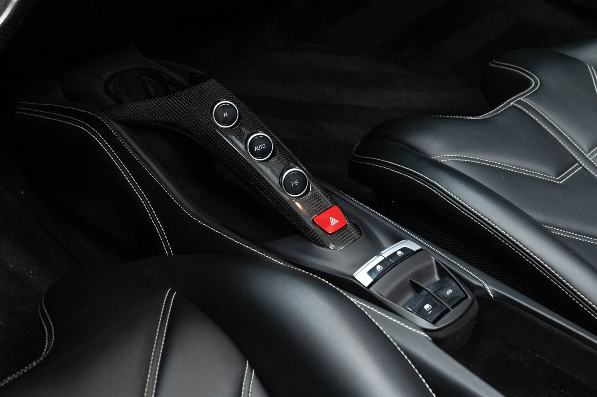 mph017_2824618446_Used_2016_Ferrari_488_Spider_1784843221_5a9c5159d1