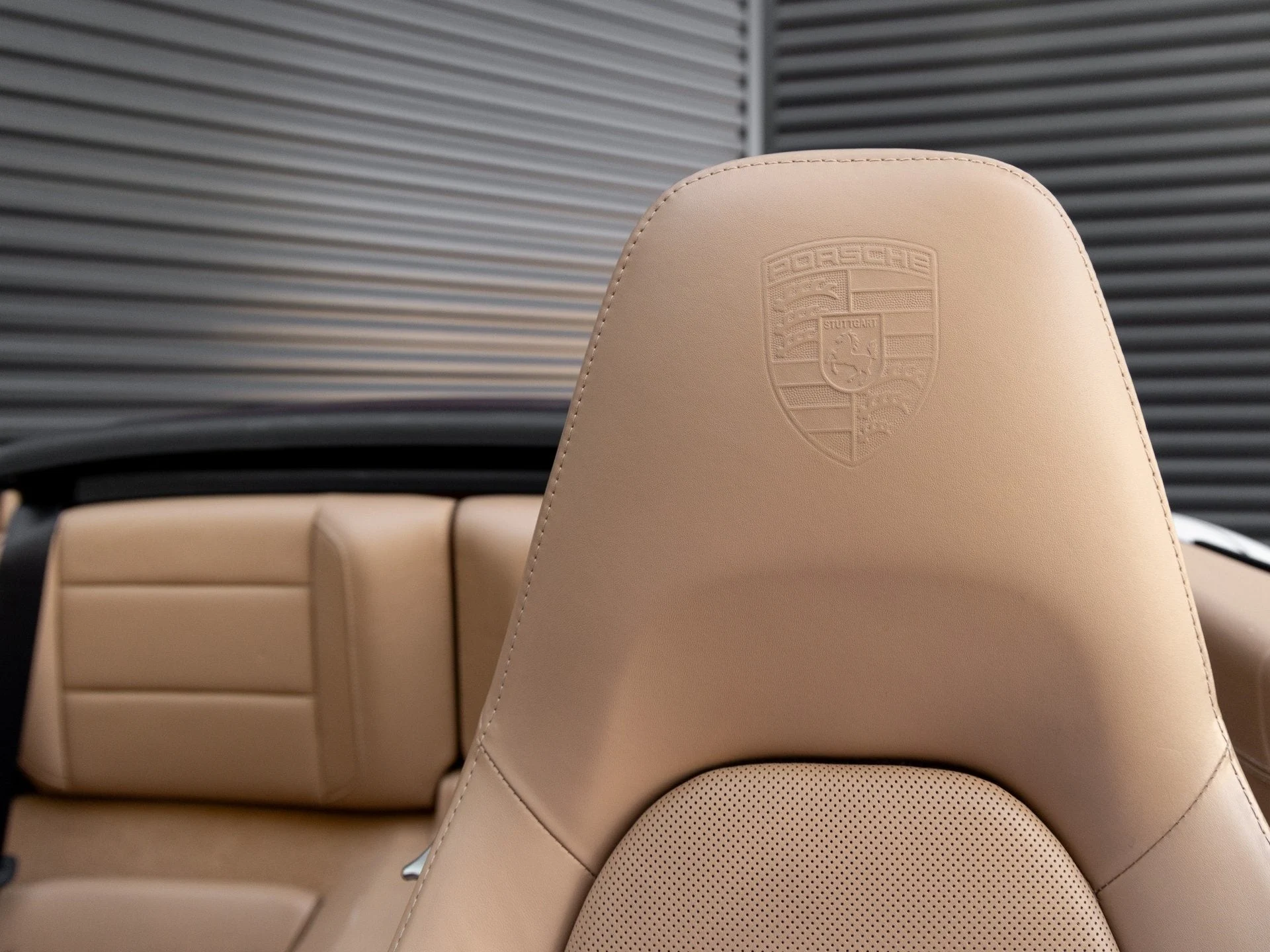 mph017_2827081681_18_c5949c8d20