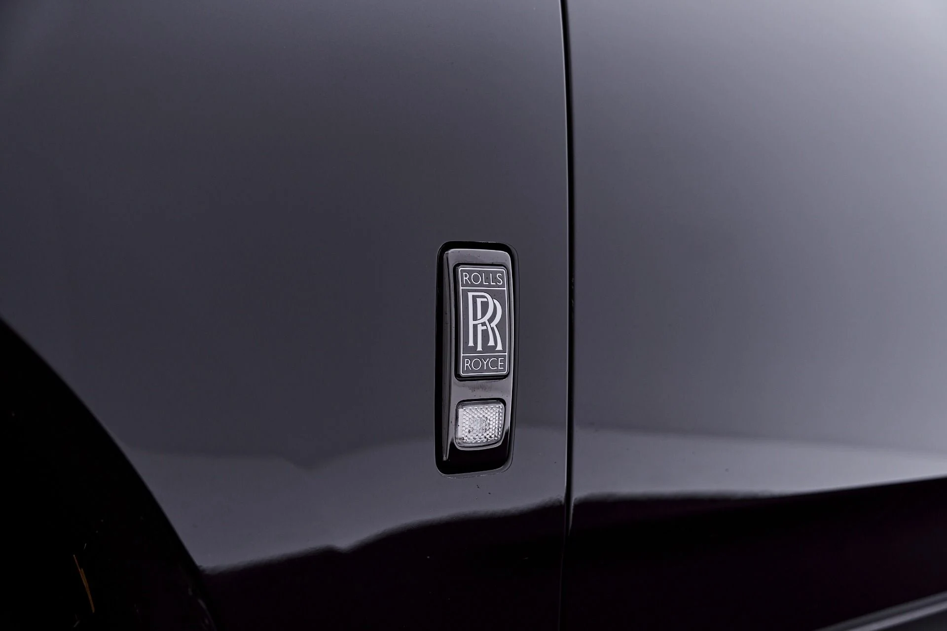 mph017_2829063981_Used_2024_Rolls_Royce_Cullinan_Black_Badge_1784335849_8cb7258a87