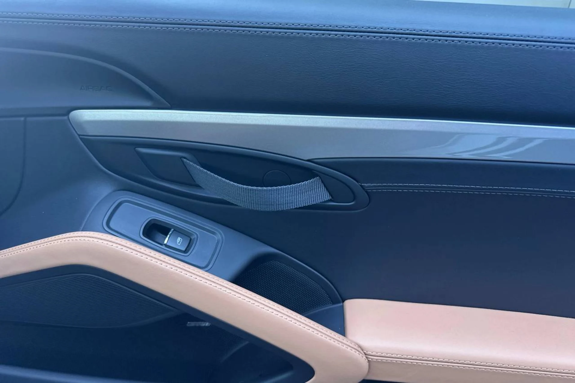 mph017_2831535449_1280_5b1923e692