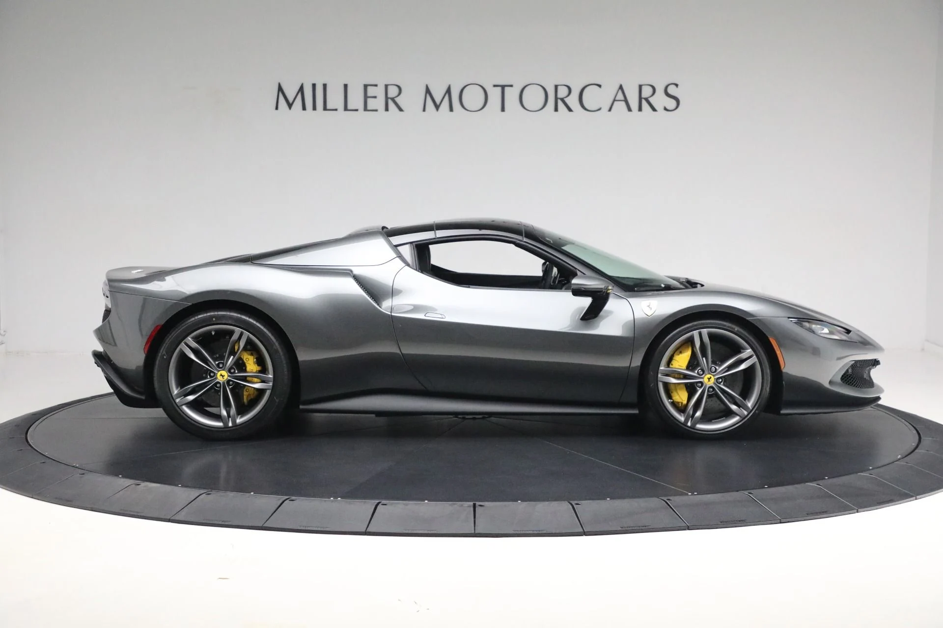 mph017_283644883_Used_2024_Ferrari_296_GTS_421887a89f