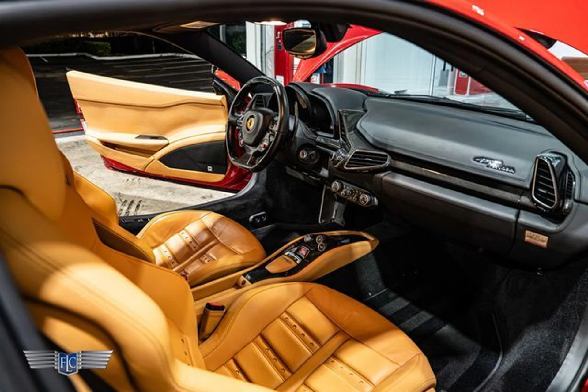 mph017_2840080298_used_2011_ferrari_458_italia_2drcoupe_9689_23088468_22_640_d2665cb945