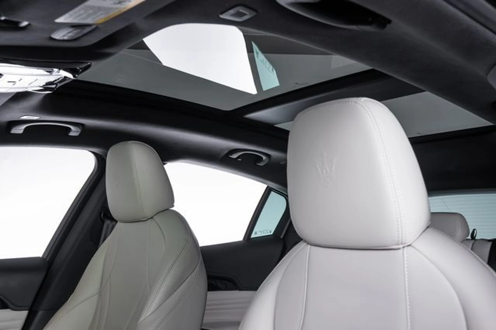 mph017_2845175218_9500ec8377cef16bdeb5cdf4512d04f7x_79e2302835