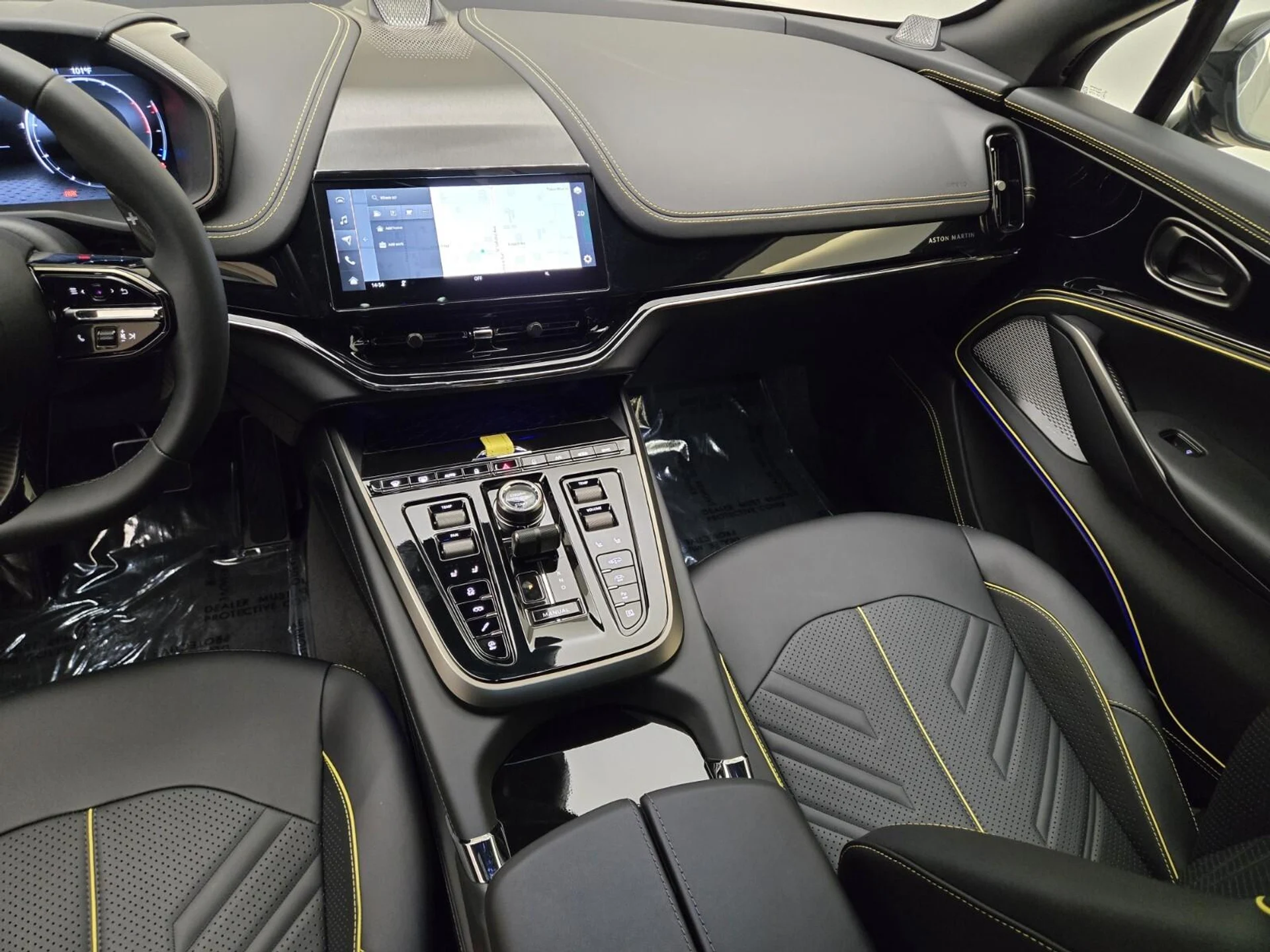 mph017_2849471010_New_2026_Aston_Martin_DBX_S_1782364679_b574cba2d4