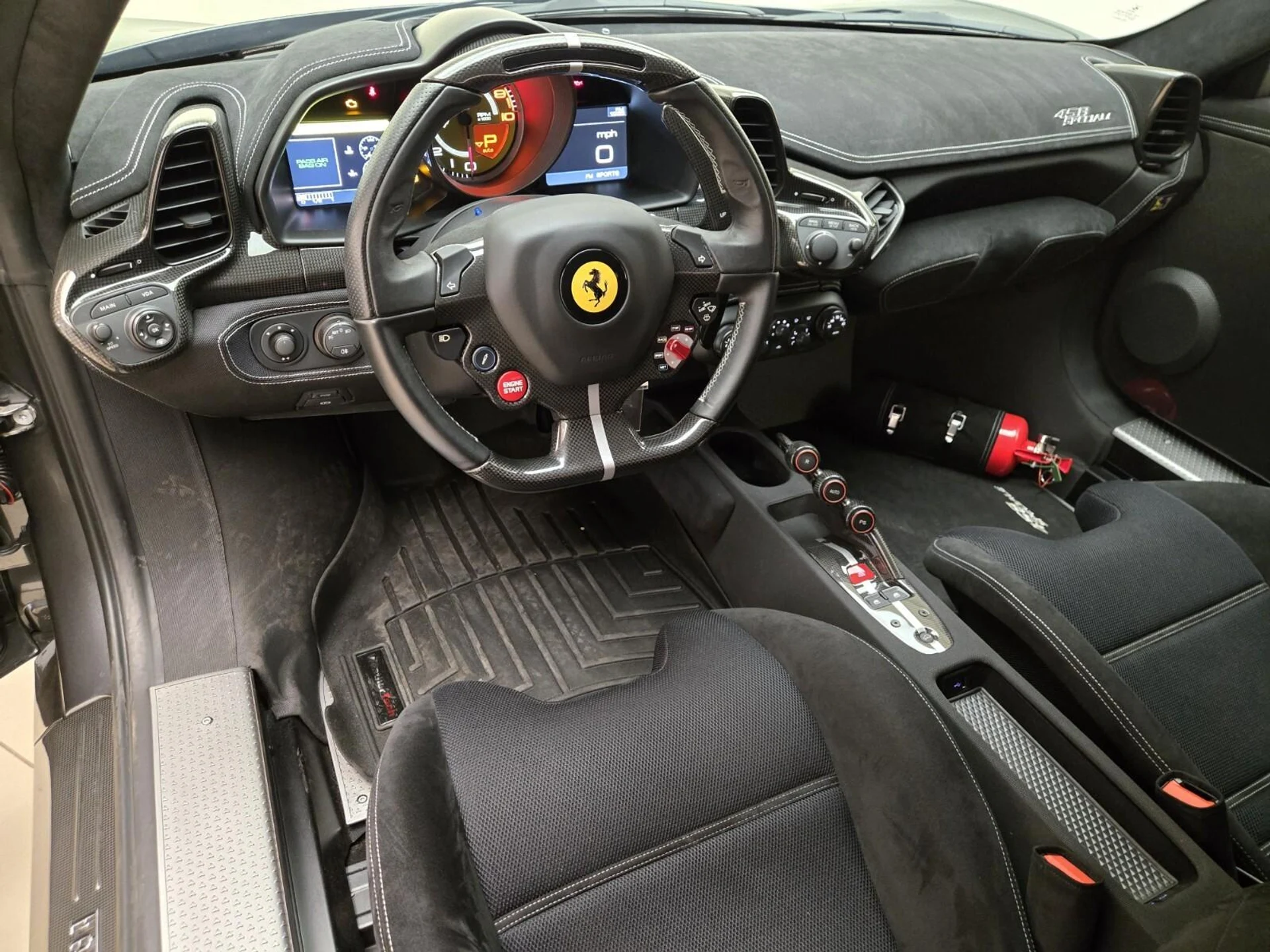 mph017_2850240973_Used_2014_Ferrari_458_Italia_Speciale_1760771360_e94feea2d4