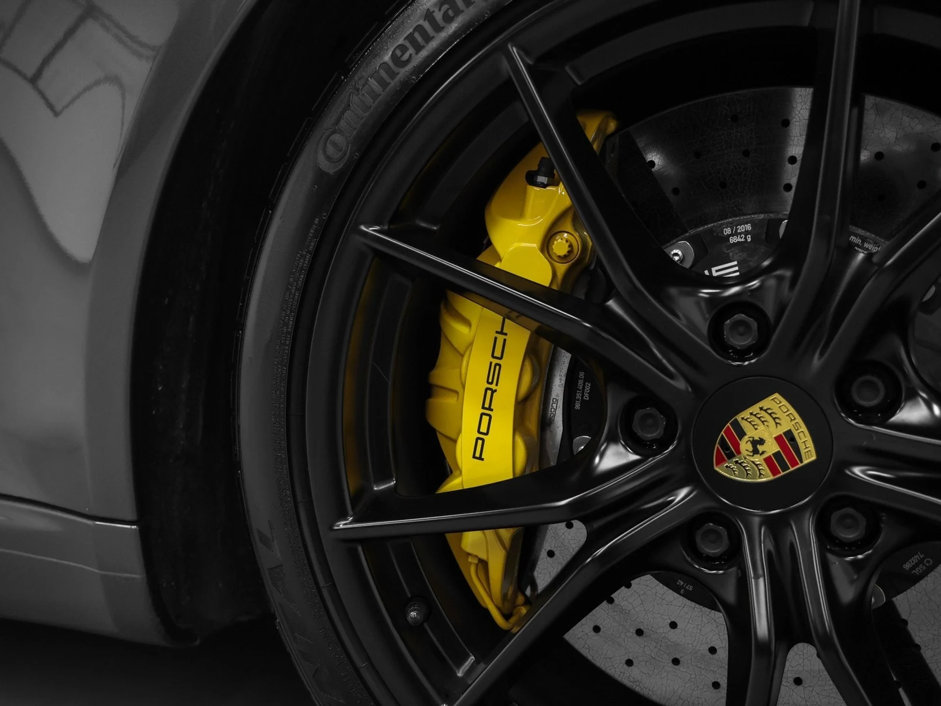 mph017_2854969357_18_ae4b8c8d17