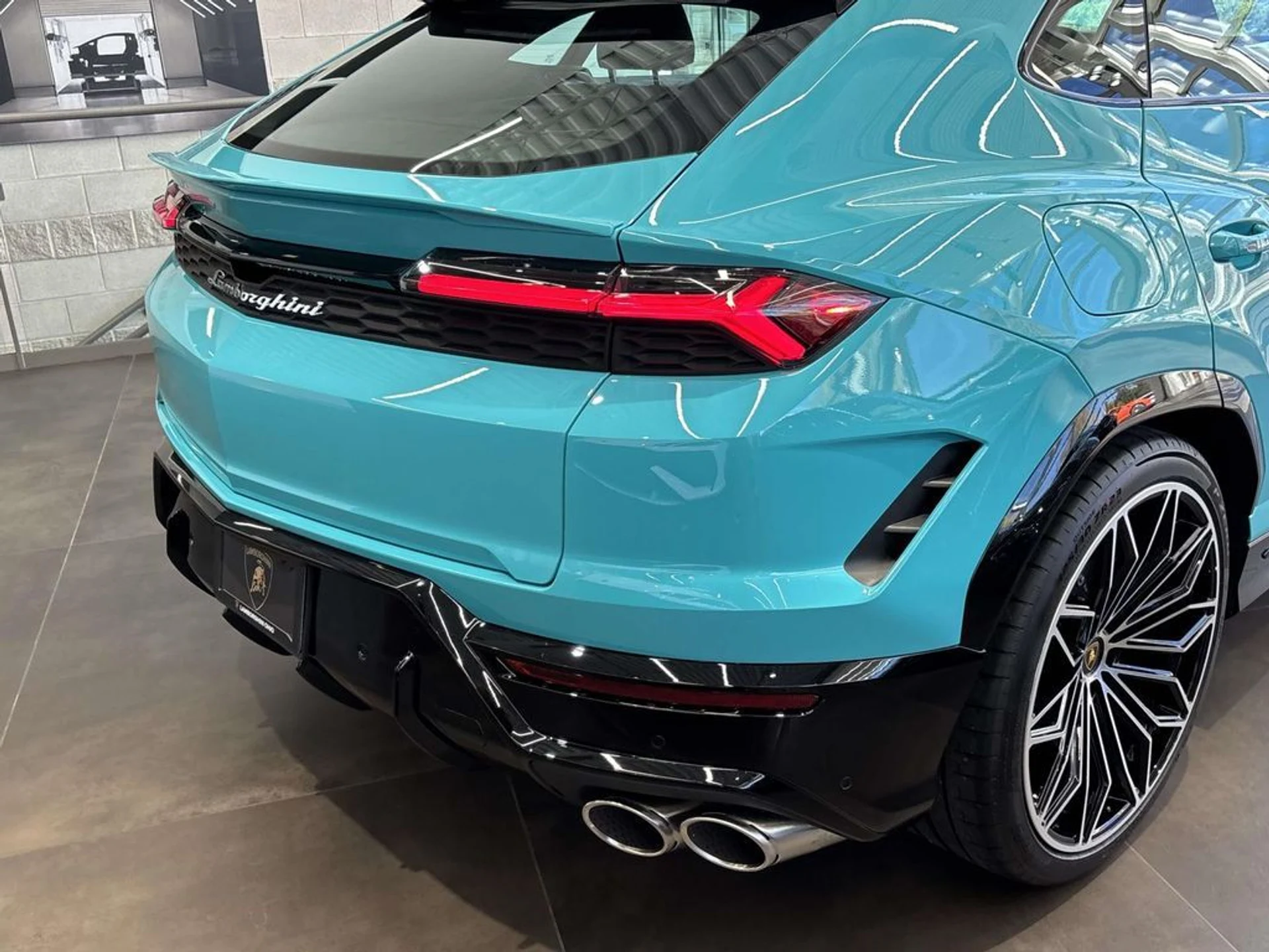 mph017_2856785152_e491c6f10f61f3750537ed5f75edea90x_96a61f92dc