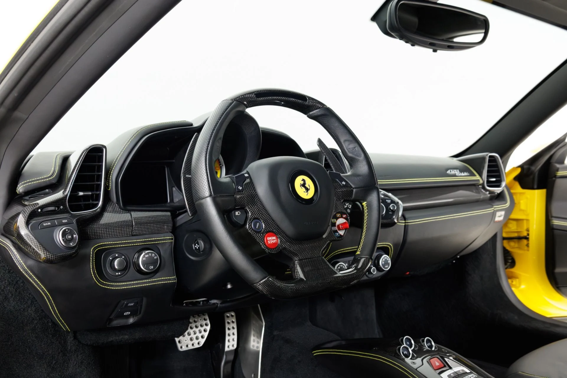 mph017_2865930358_Used_2011_Ferrari_458_Italia_1779137264_0b4d371027