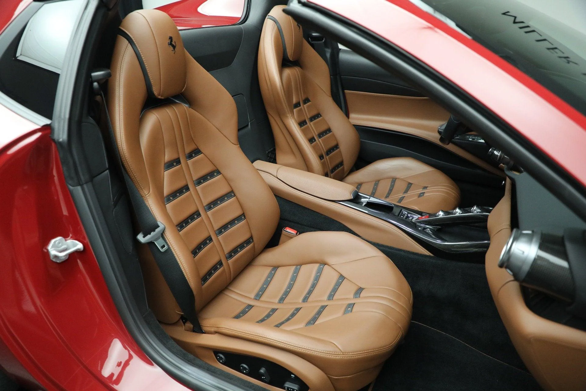 mph017_2866223298_Used_2022_Ferrari_812_GTS_1770937024_f468f28376