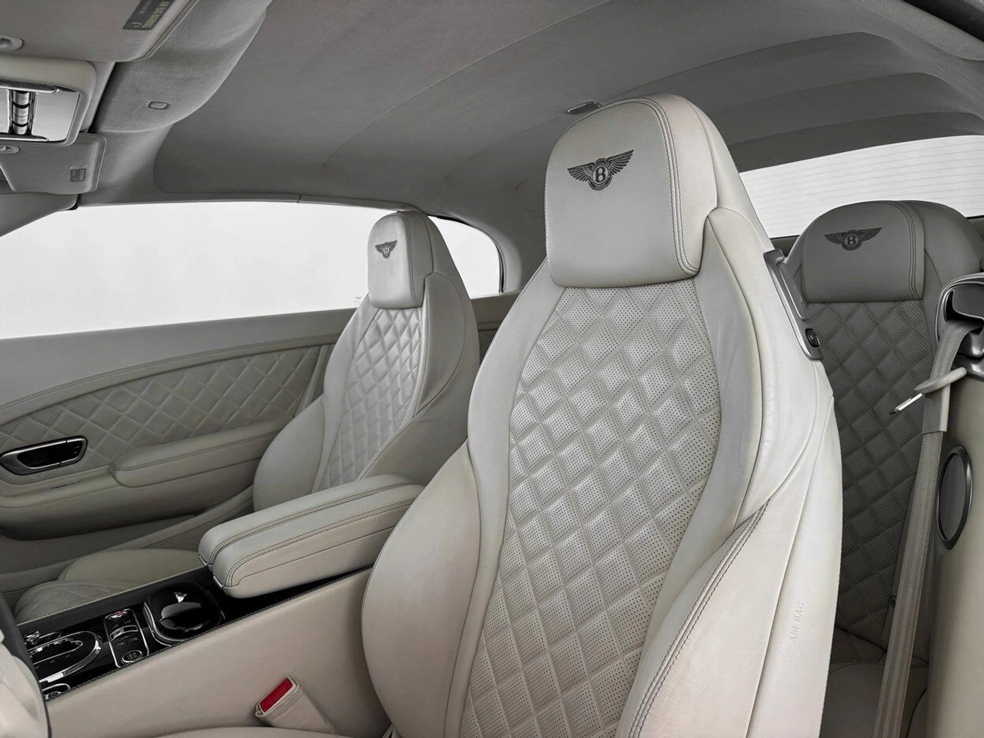 mph017_2867349484_62ec1838941503a4e1aa1032dca65008_2922809693