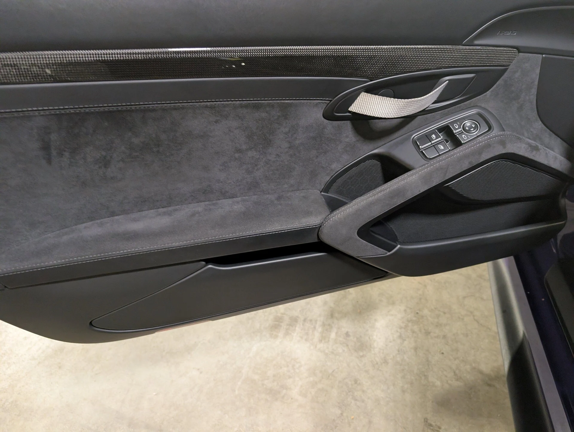 mph017_2870659254_170f34ae51fb8c66854084e5c0c7c100x_f54d928bb8