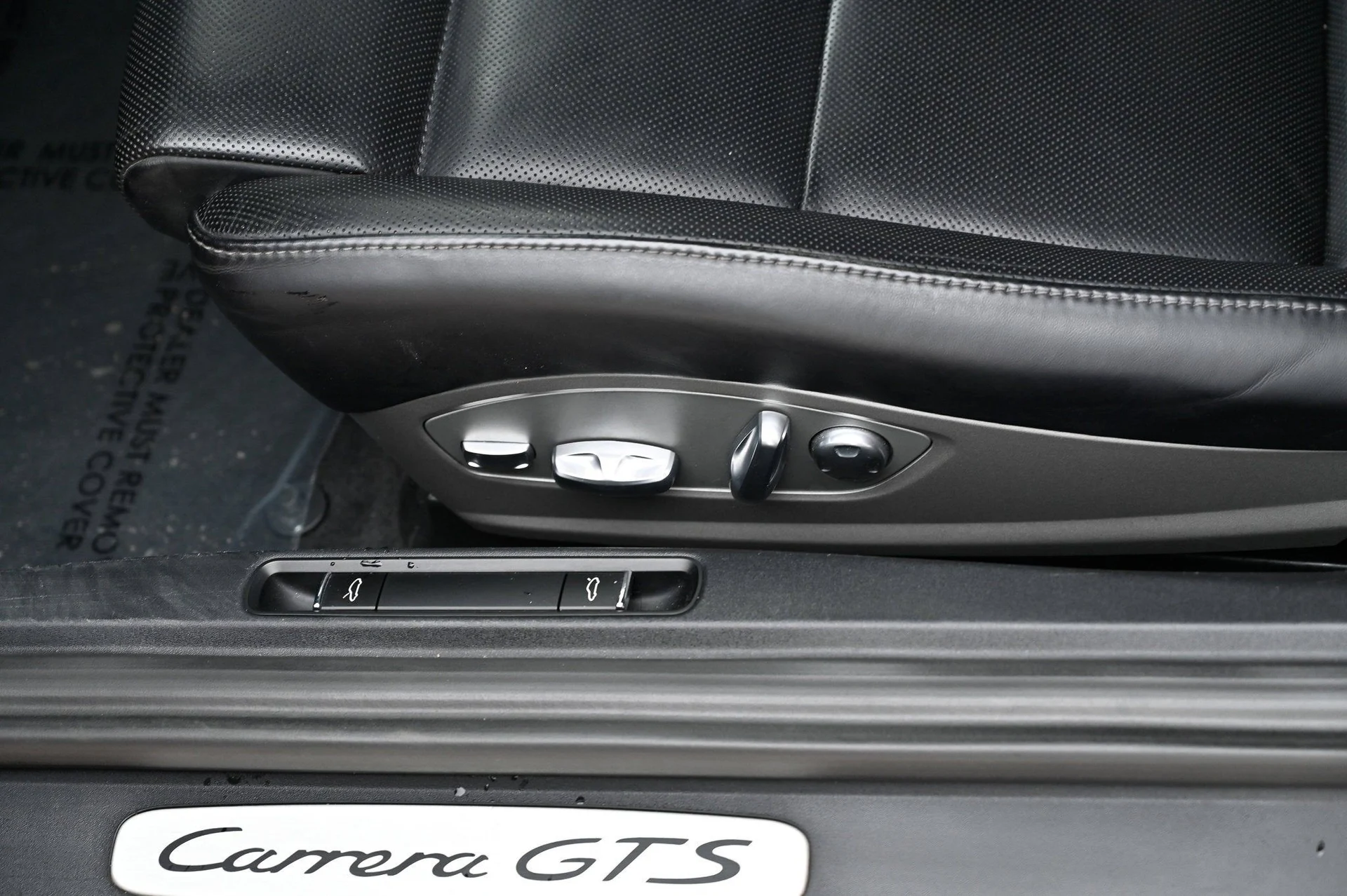 mph017_2877157094_b718e93d32ab41feb2d4fac50a555549_03a6c19baf