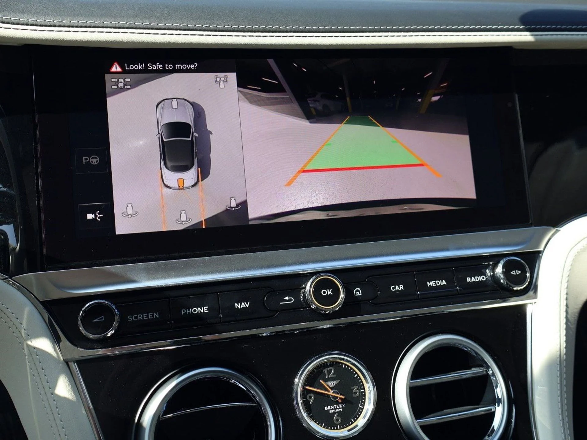 mph017_2885370210_5077c27797217c9b9ba25d88887d08f6x_b501987643