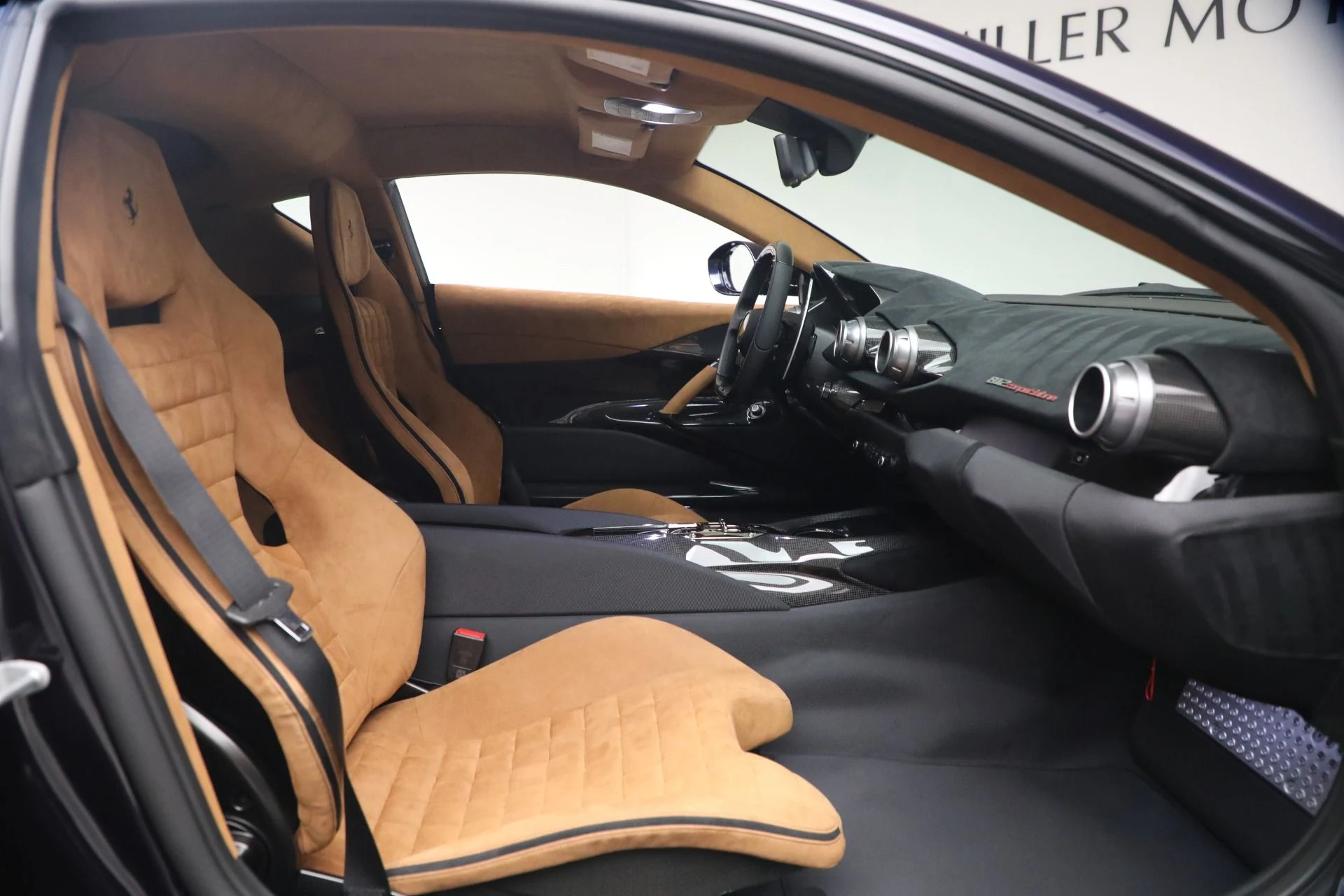 mph017_2890959764_Used_2022_Ferrari_812_Competizione_1783026088_9b849cd96e