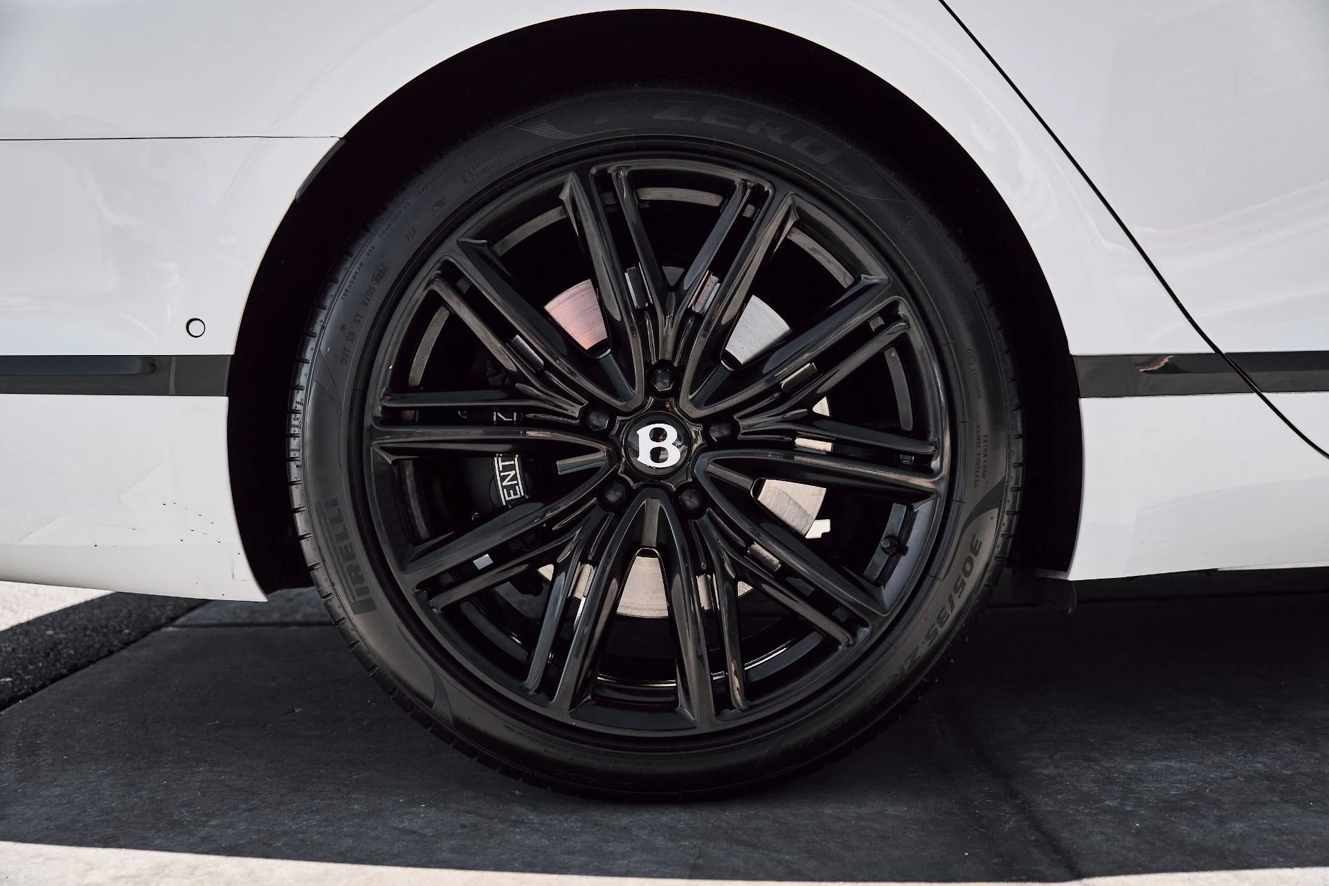 mph017_289234928_Used_2021_Bentley_Flying_Spur_V8_1780617097_b4aec8b2fa