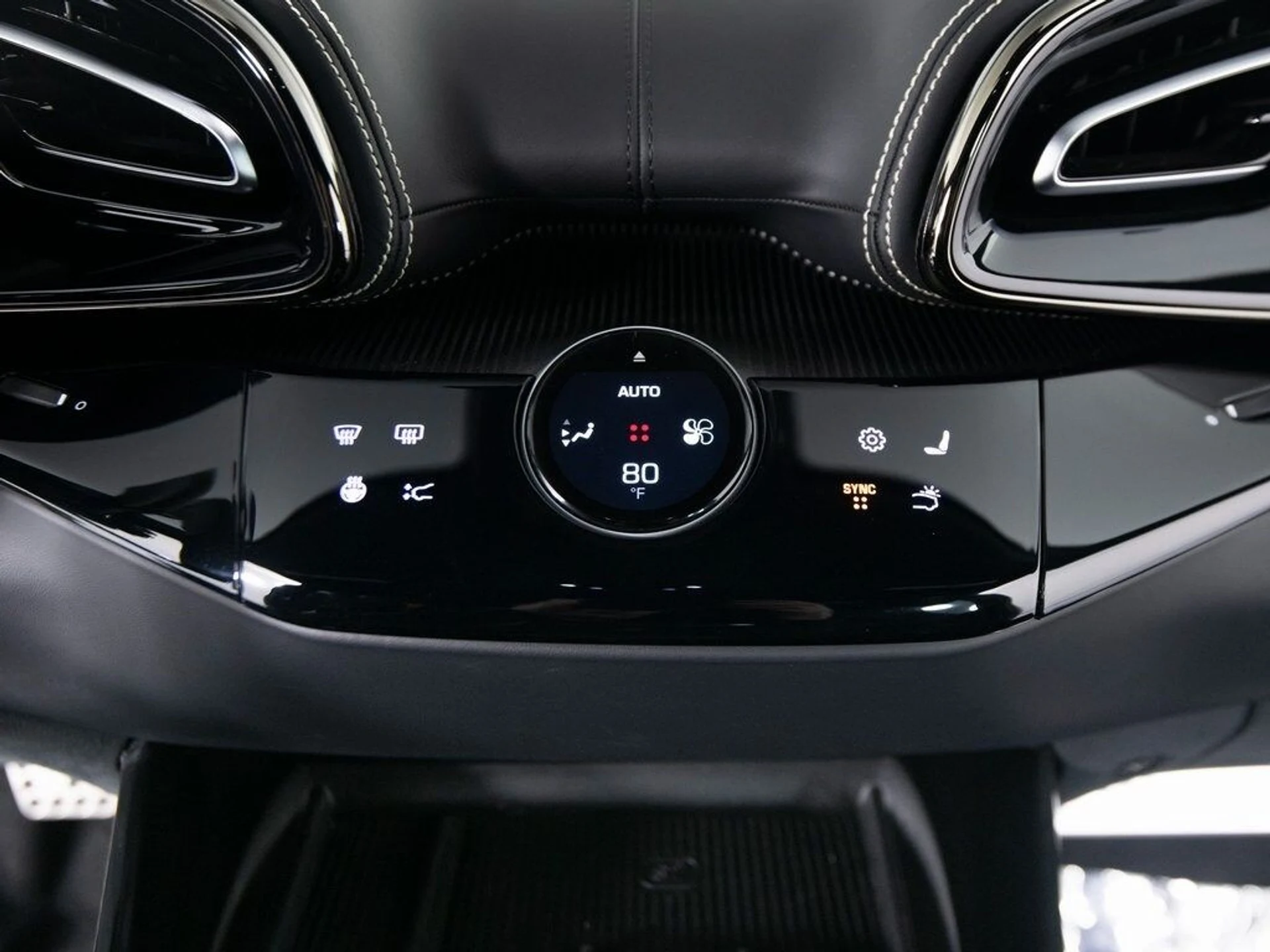 mph017_2895097938_929ad27c9a531707f00a9f3ccbfa10afx_e0f72d86f6