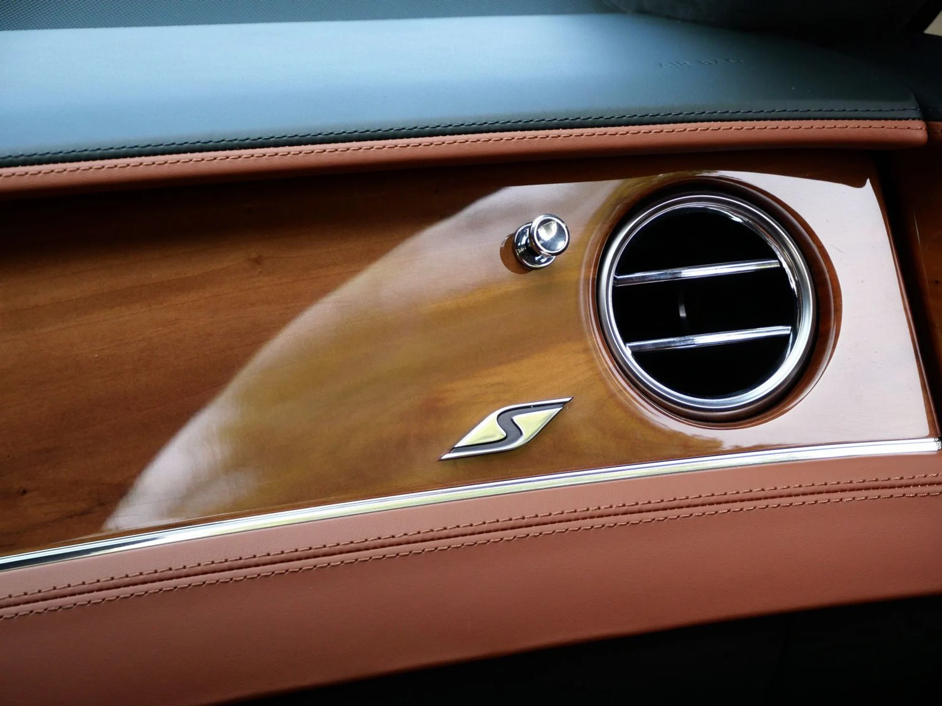 mph017_2898753581_124d461e805708e52bca8cc03e2cbaa4x_a1e6ee5b35